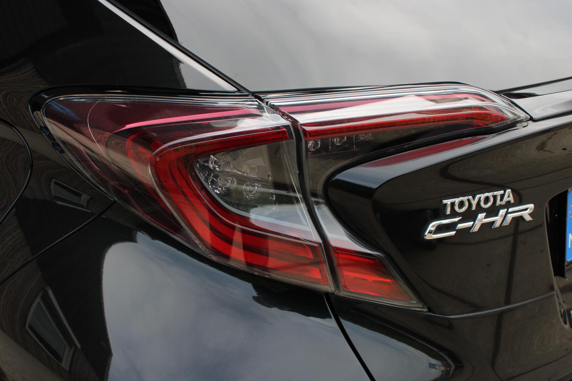 Foto van Toyota Toyota C-hr
