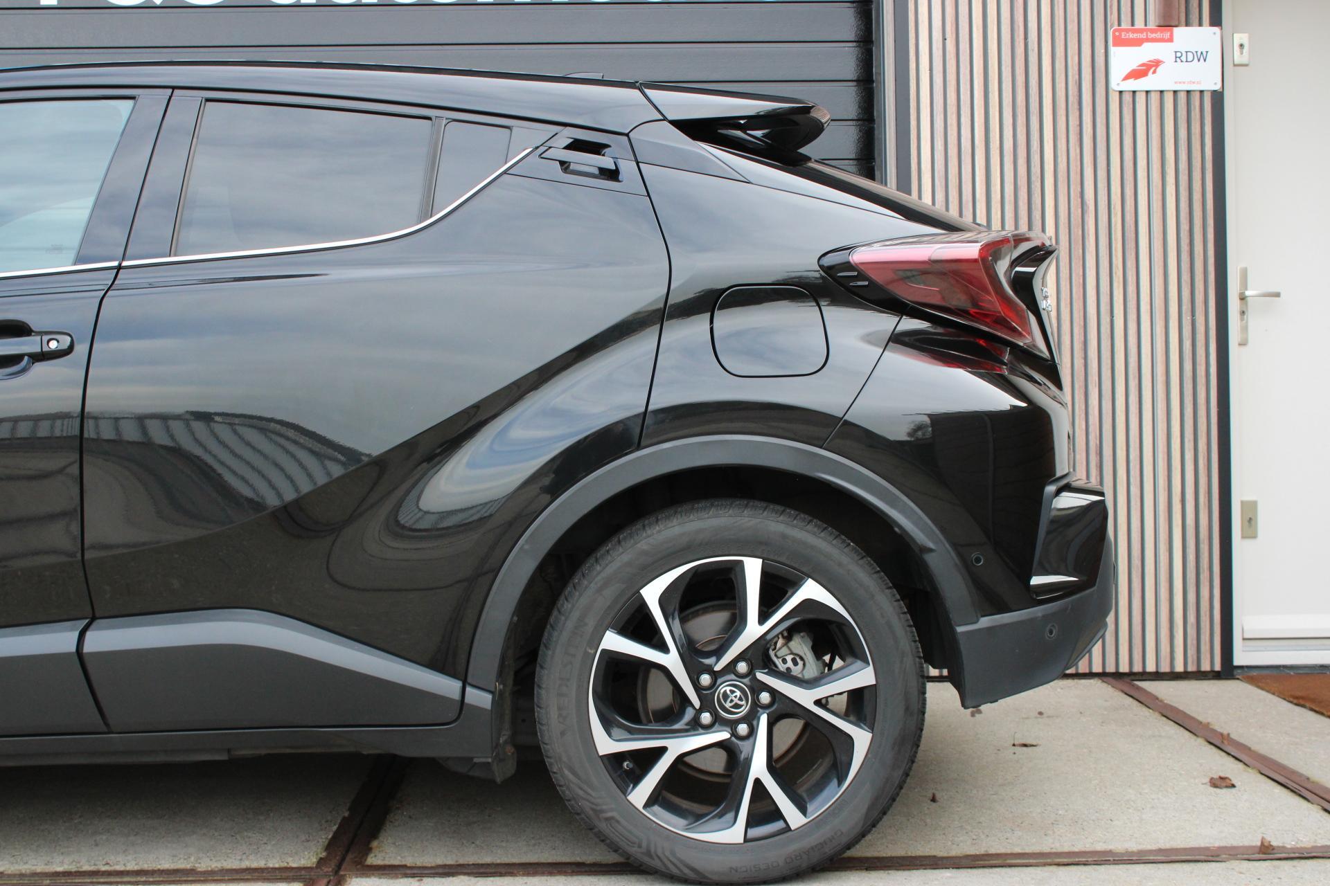 Foto van Toyota Toyota C-hr