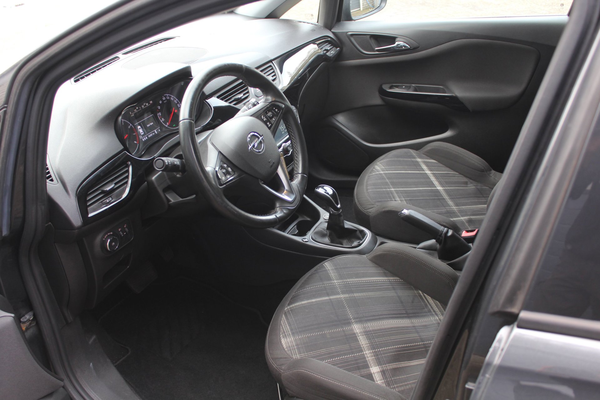 Foto van Opel Corsa-e