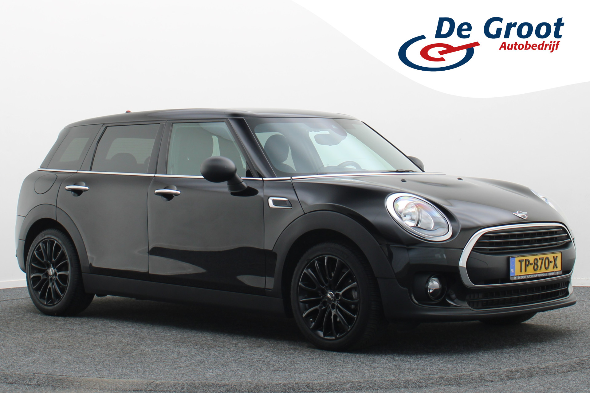 Foto van MINI CLUBMAN ONE