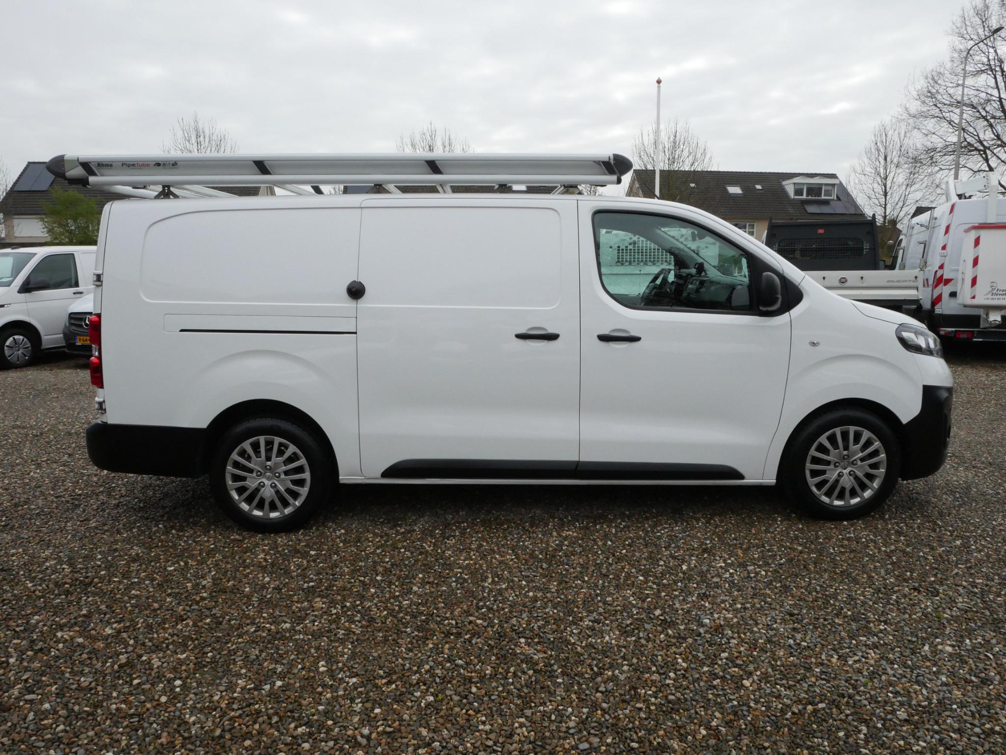 Foto van Opel Vivaro