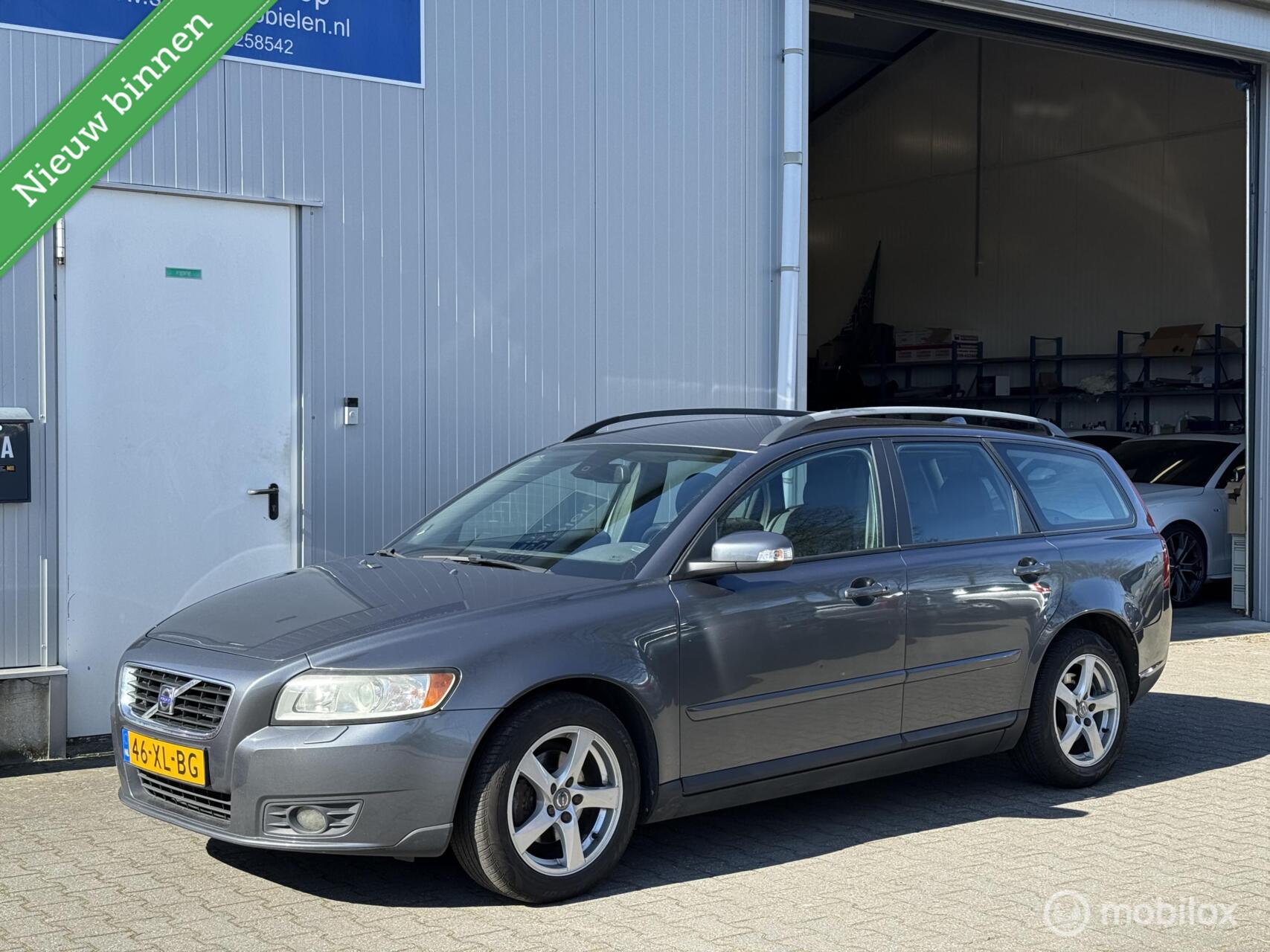 Foto van VOLVO V50