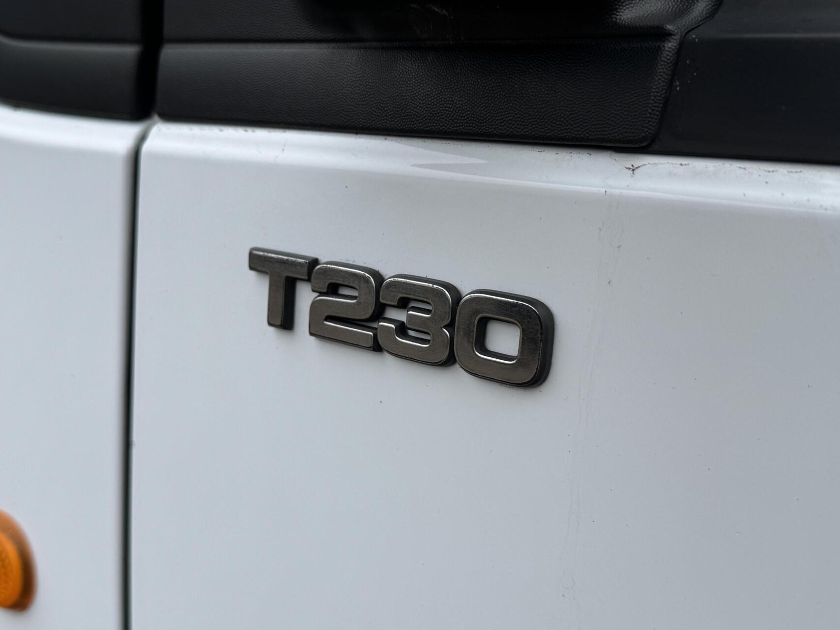 Foto van Ford Transit Connect T230l Van 1,8tdci 81