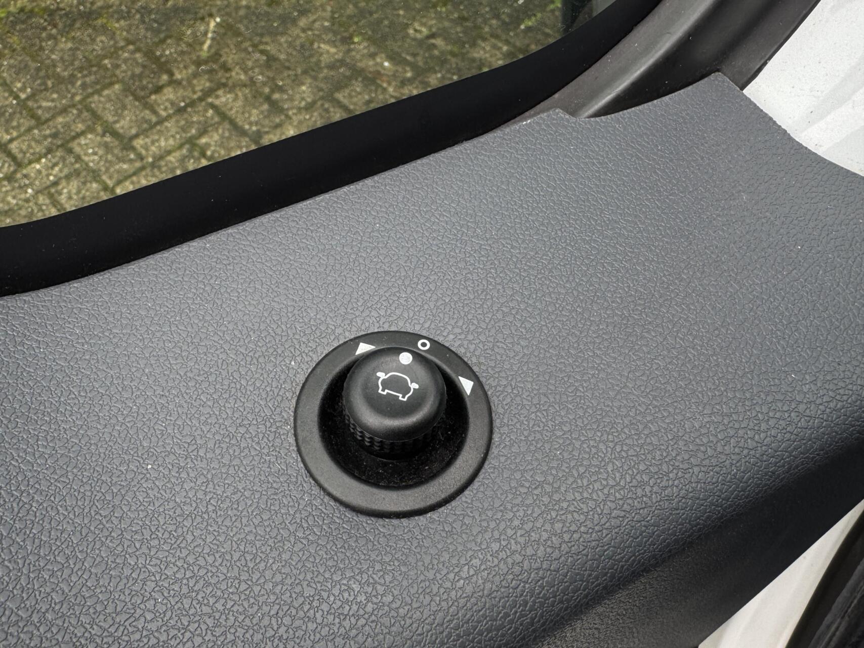 Foto van Ford Transit Connect T230l Van 1,8tdci 81