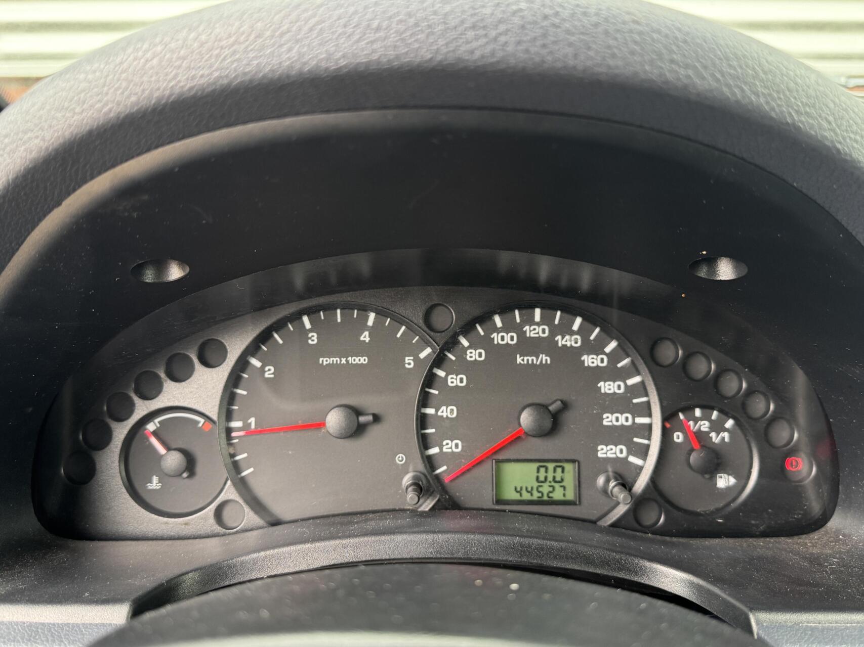 Foto van Ford Transit Connect T230l Van 1,8tdci 81