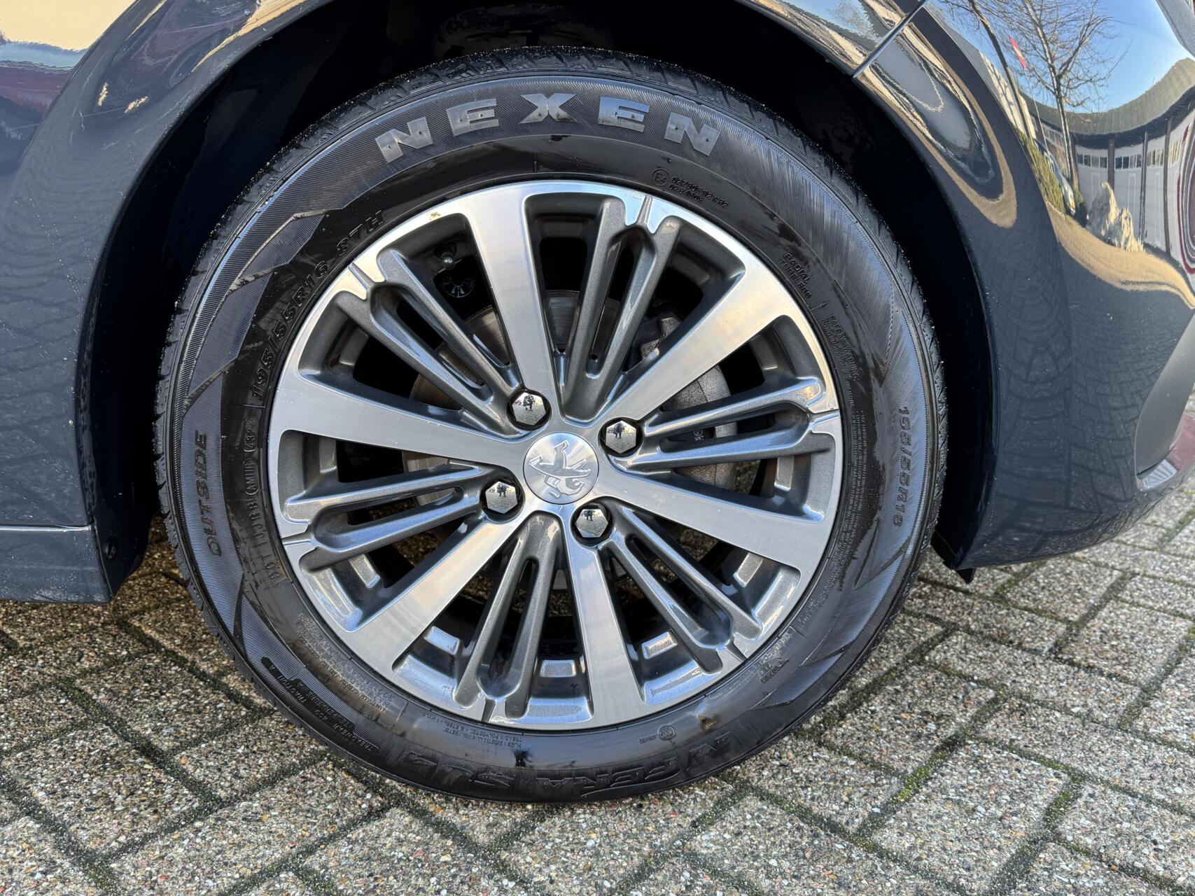 Foto van Peugeot 208