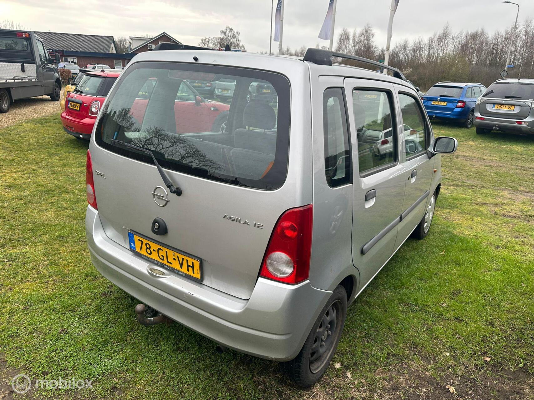 Foto van Opel Agila