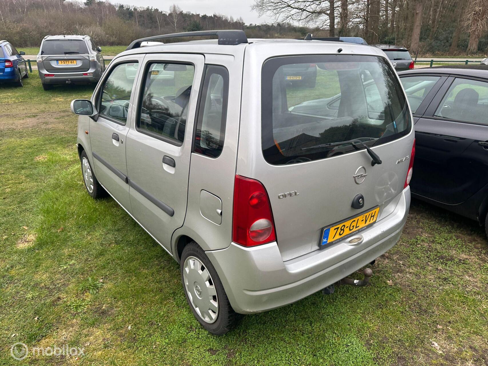Foto van Opel Agila