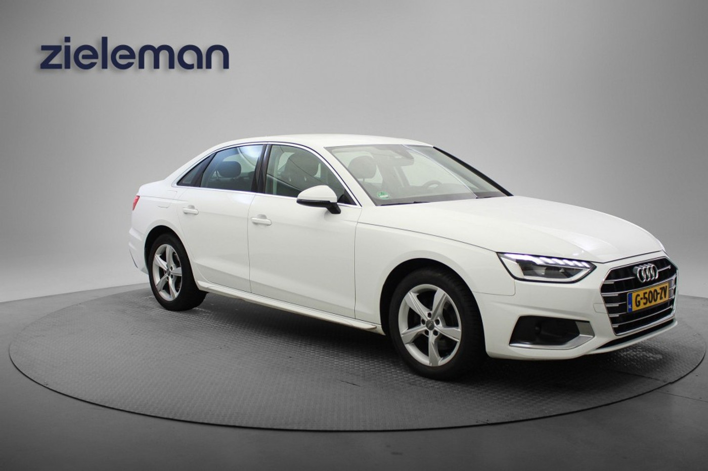 Foto van AUDI A4 LIMOUSINE