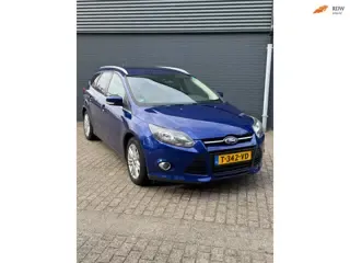 Ford Focus 1.0 EcoBoost Edition Plus 2014 - voorkant