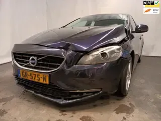 Volvo V40 2.0 D2 Momentum Business 2015 - voorkant