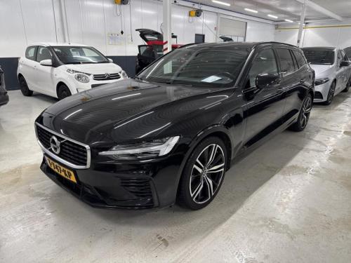 Volvo V60 2.0 T6 Twin Engine AWD R-Design 2020 - voorkant