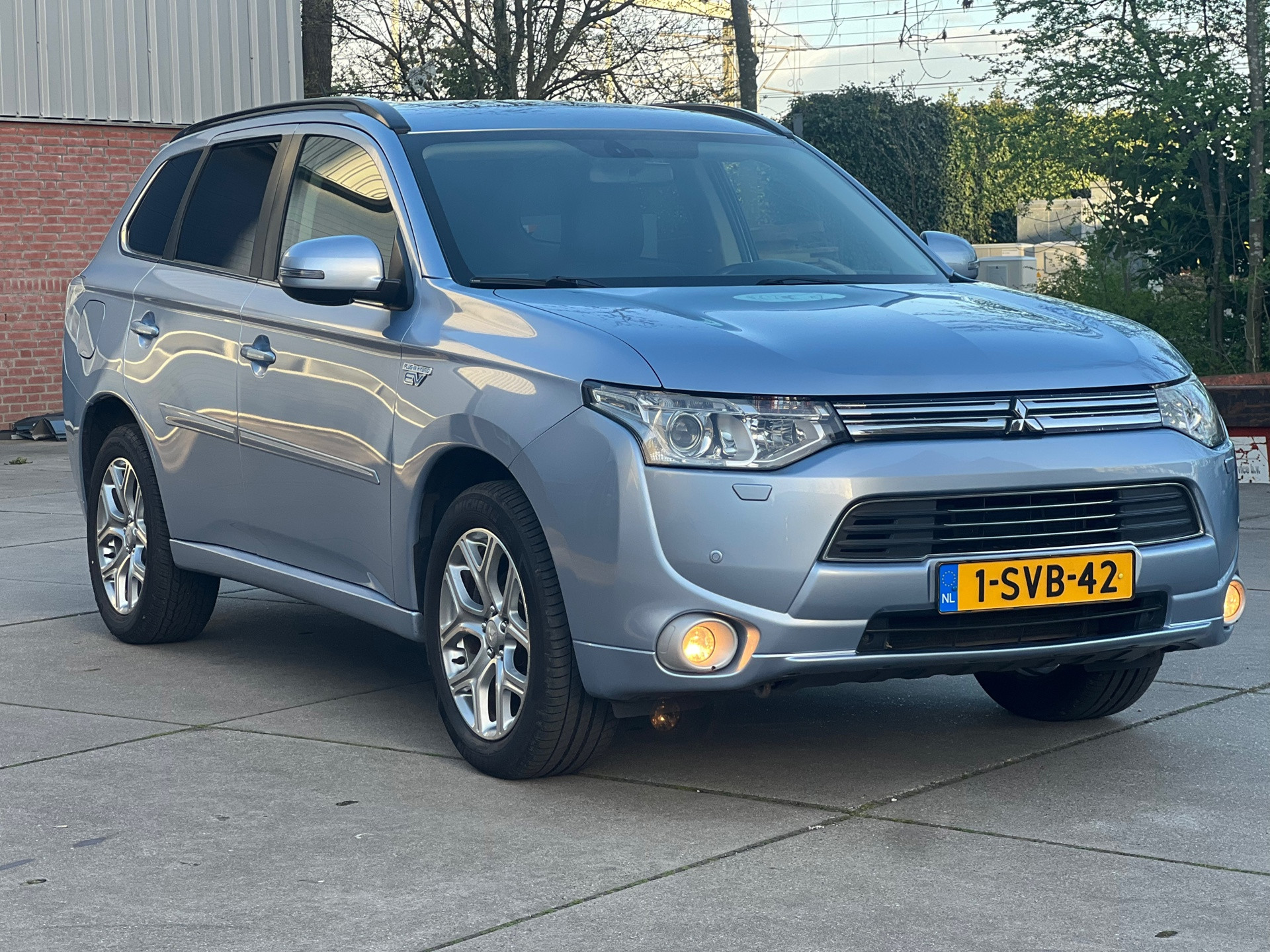 Foto van MITSUBISHI MITSUBISHI OUTLANDER