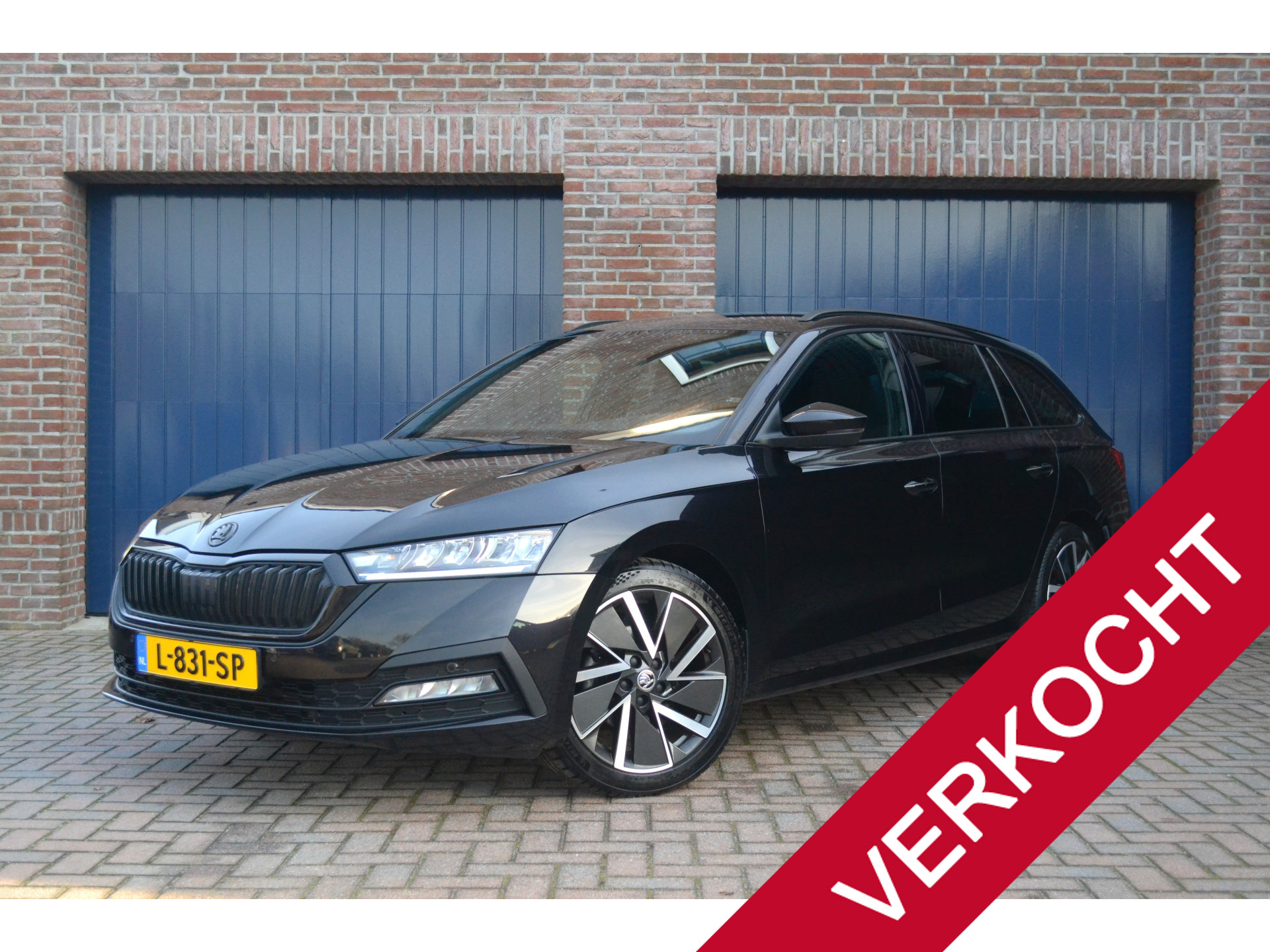Skoda Octavia 1.0 e-TSI DSG Automaat Sport Business 2021 - voorkant