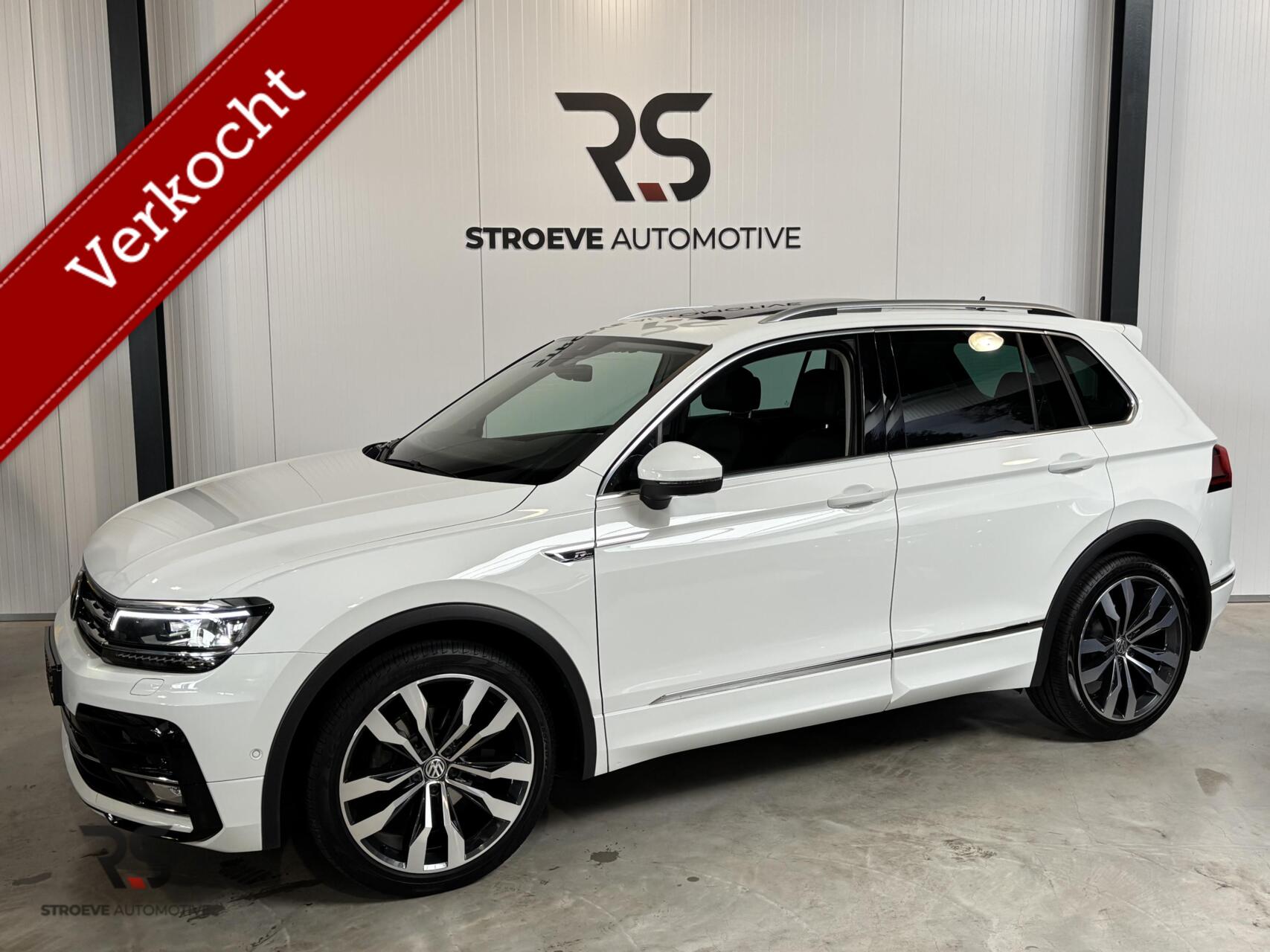Volkswagen Tiguan 1.5 TSI ACT Highline Buss. R | Navi | Pano | ACC | CarPlay | Leder | LED | 360 | Virtual | Trekh. | 2020 - voorkant
