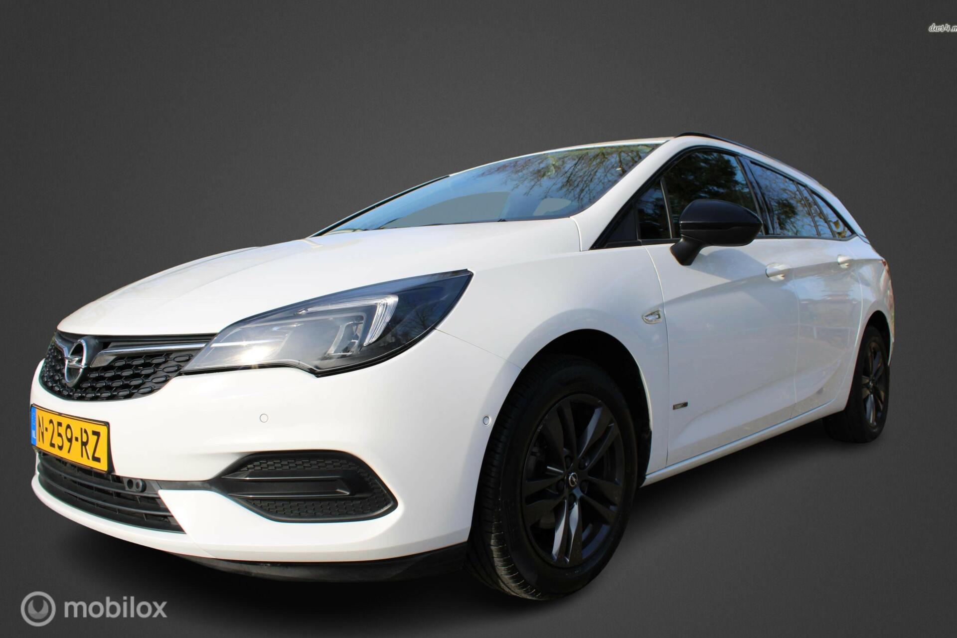 Foto van Opel Astra Sports Tourer