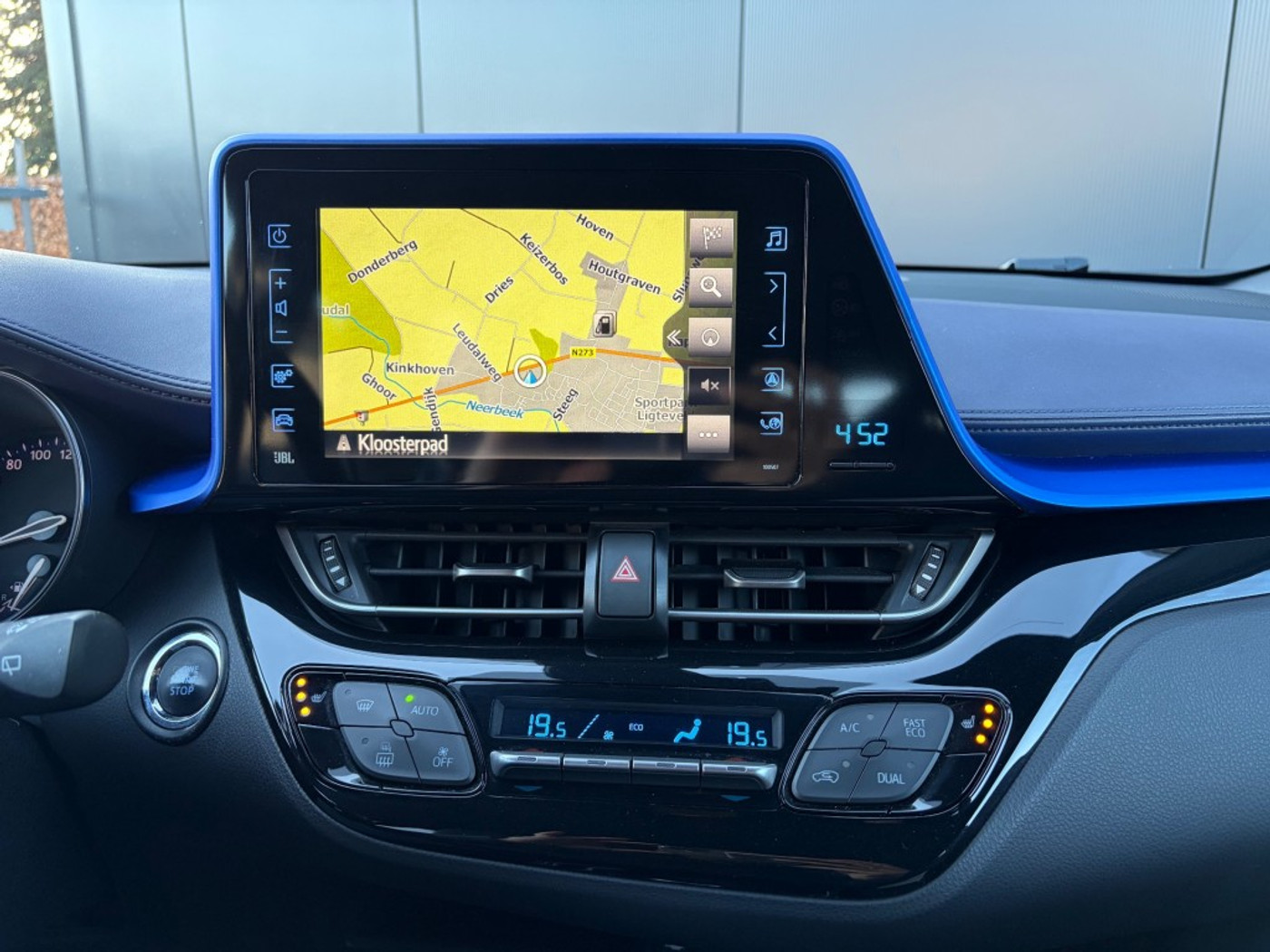 Foto van Toyota Toyota C-hr