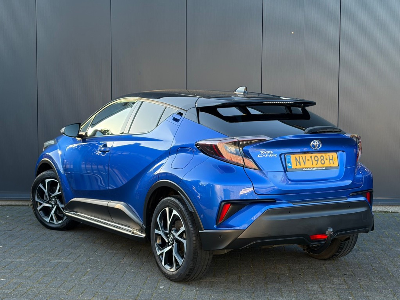 Foto van Toyota Toyota C-hr