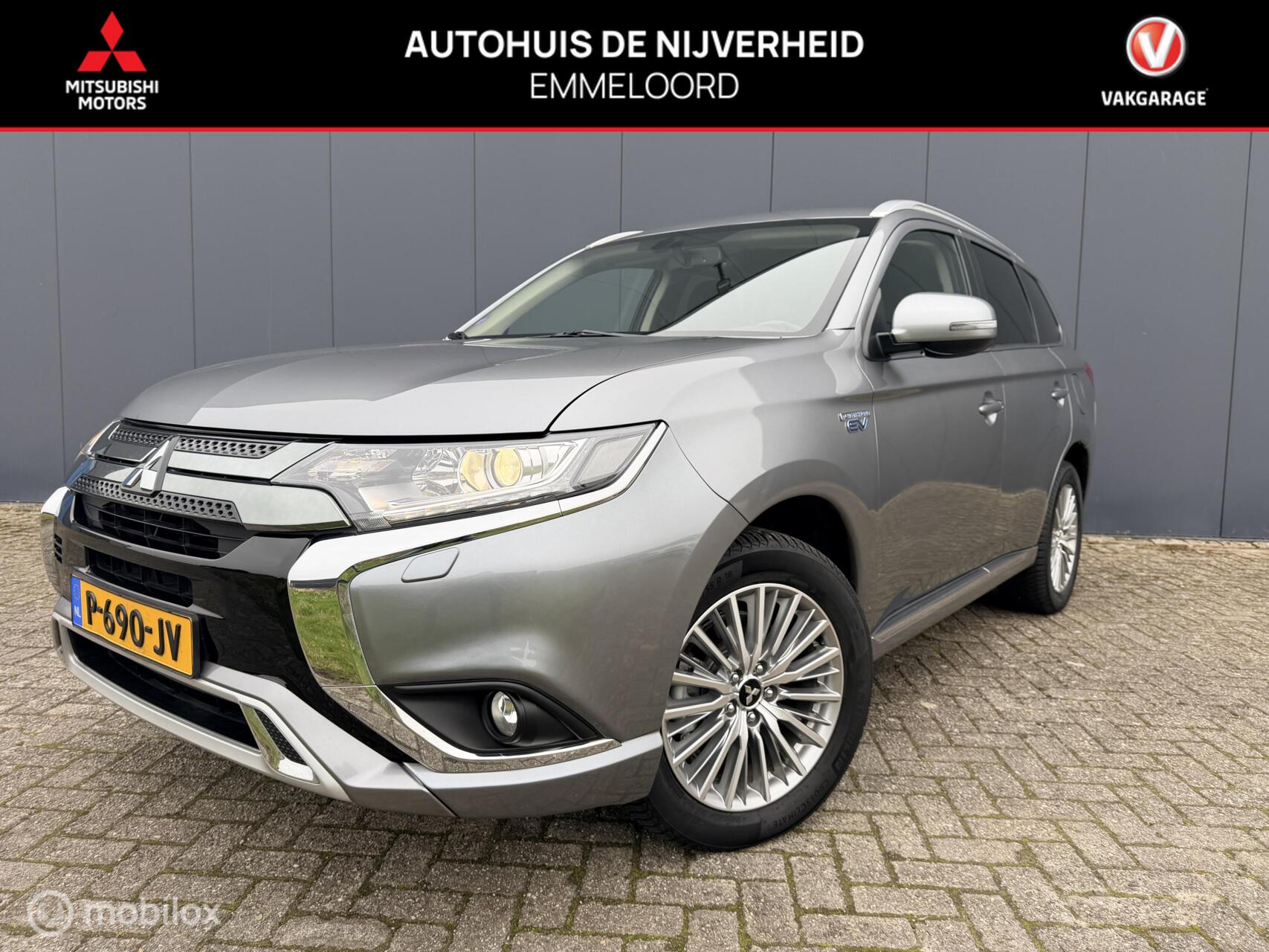 Foto van MITSUBISHI MITSUBISHI OUTLANDER