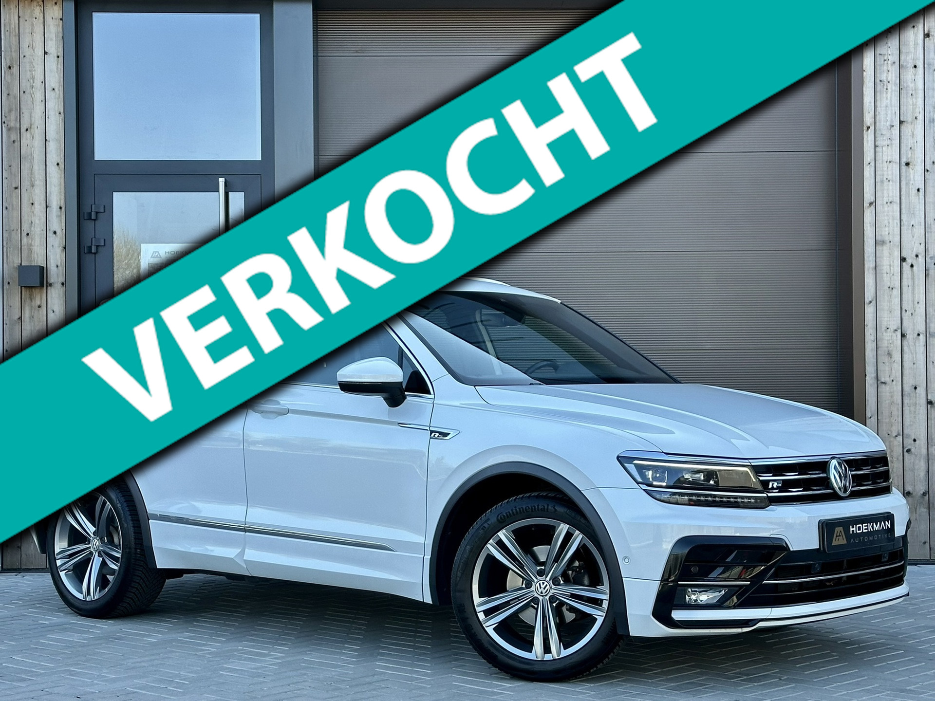 Volkswagen Tiguan 1.4 TSI ACT DSG R-line | Panoramadak, ACC, Camera, Trekhaak, ergoActive, LED, Apple Carplay, Stoelverw. DAB, 19” 2017 - voorkant