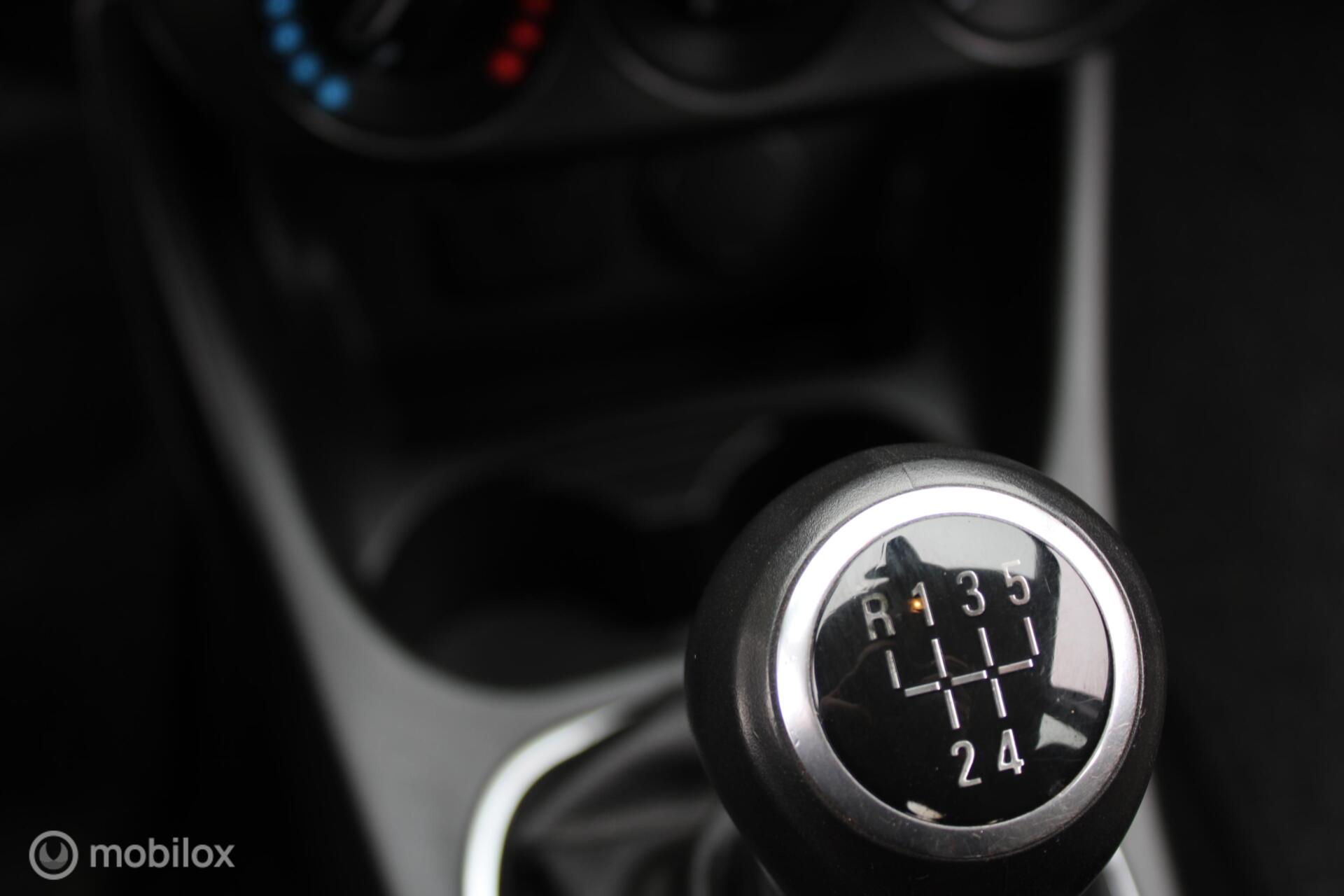 Foto van Opel Corsa-e