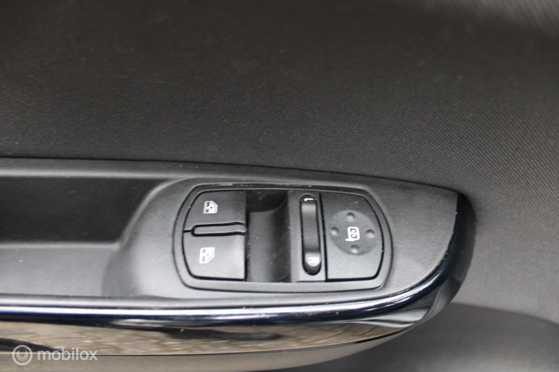 Foto van Opel Corsa-e