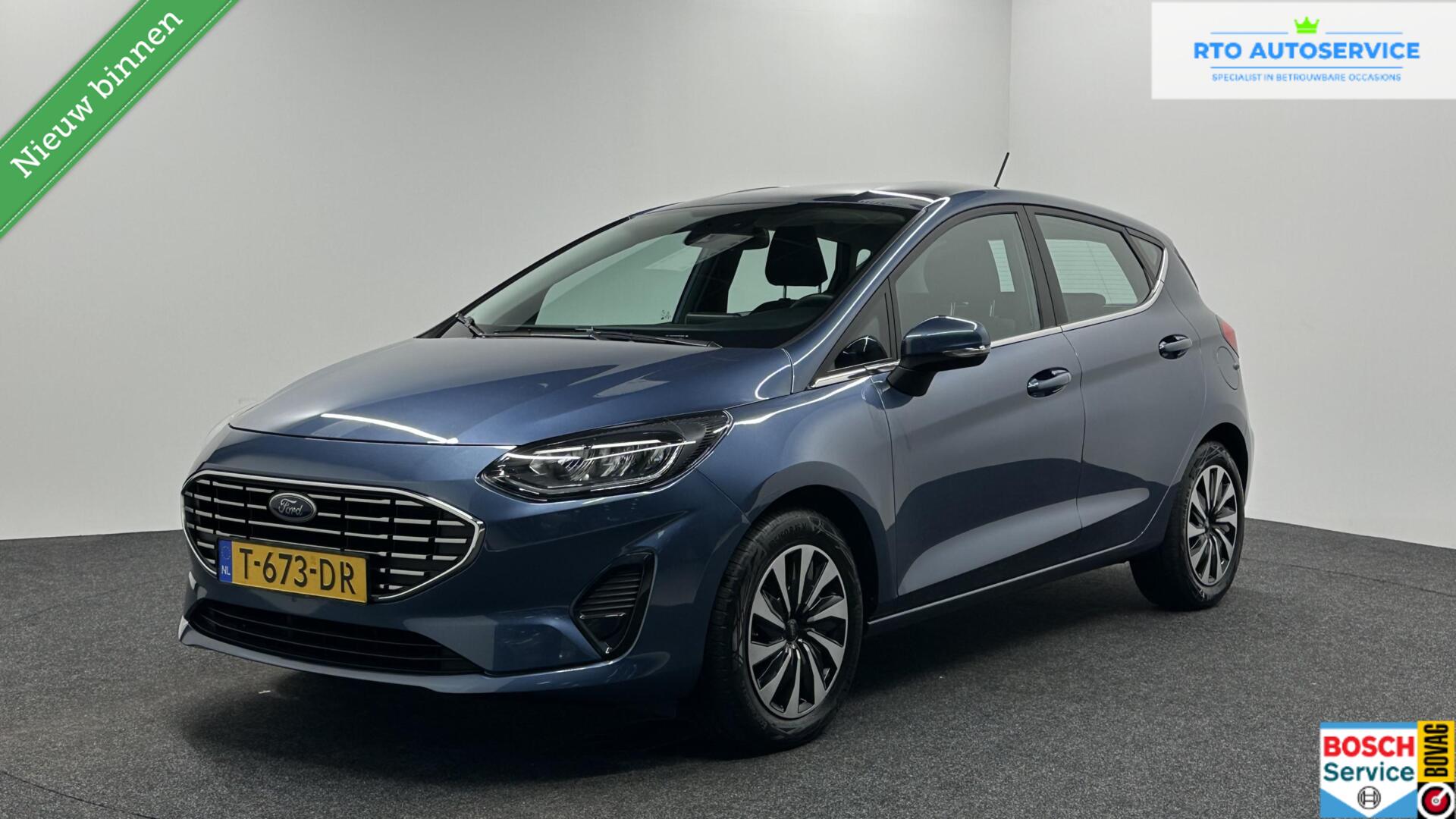 Ford Fiesta 1.0 EcoBoost Hybrid Titanium NAVI CRUISE CARPLAY. 2023 - voorkant