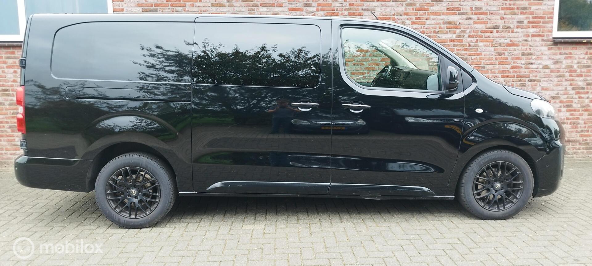 Foto van Opel Vivaro
