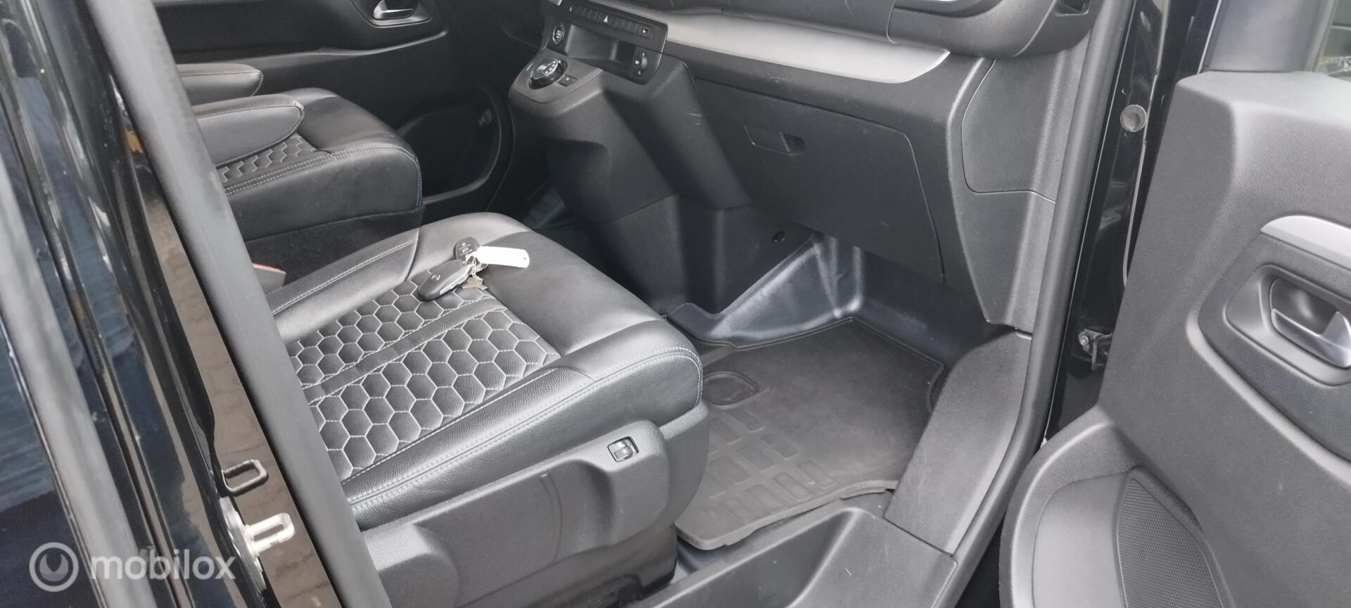 Foto van Opel Vivaro