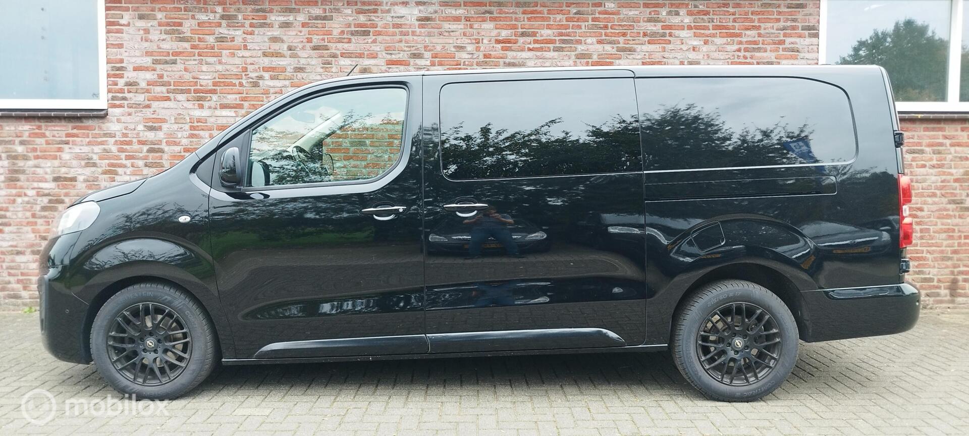 Foto van Opel Vivaro
