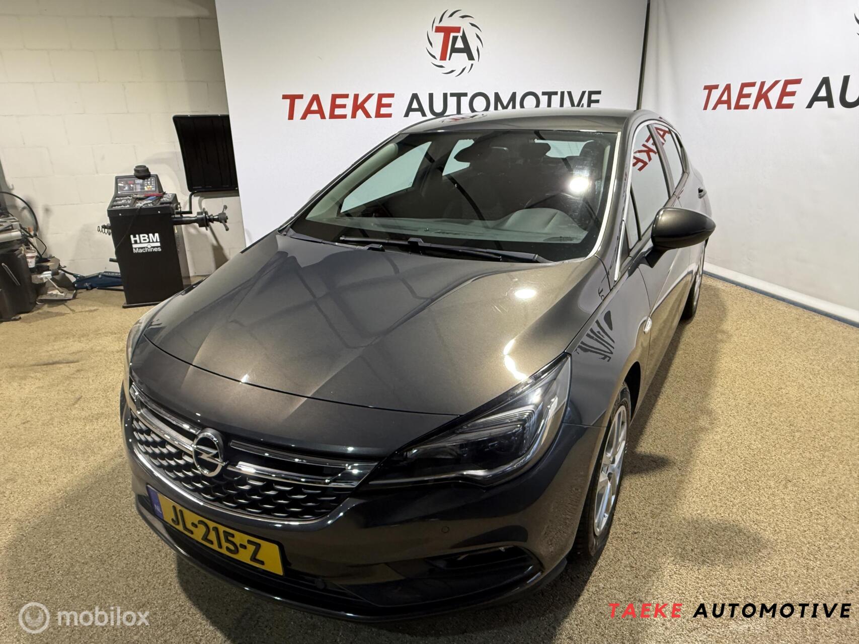 Opel Astra 1.4 Innovation APK/NAP/CLIMA/CRUISE/NAVI 2016 - voorkant