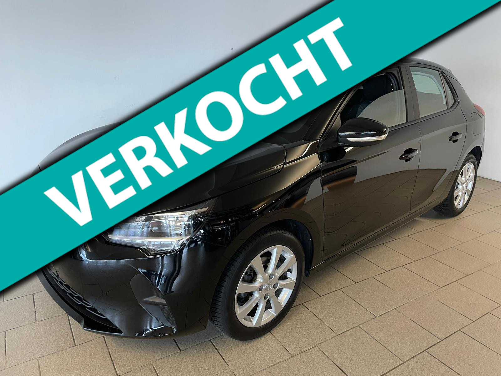 Opel Corsa 1.2 Edition AIRCO NAVI CRUISE APPLE CARPLAY VELGEN BLUETOOTH MULTI STUUR ZEER NETTE AUTO 2022 - voorkant