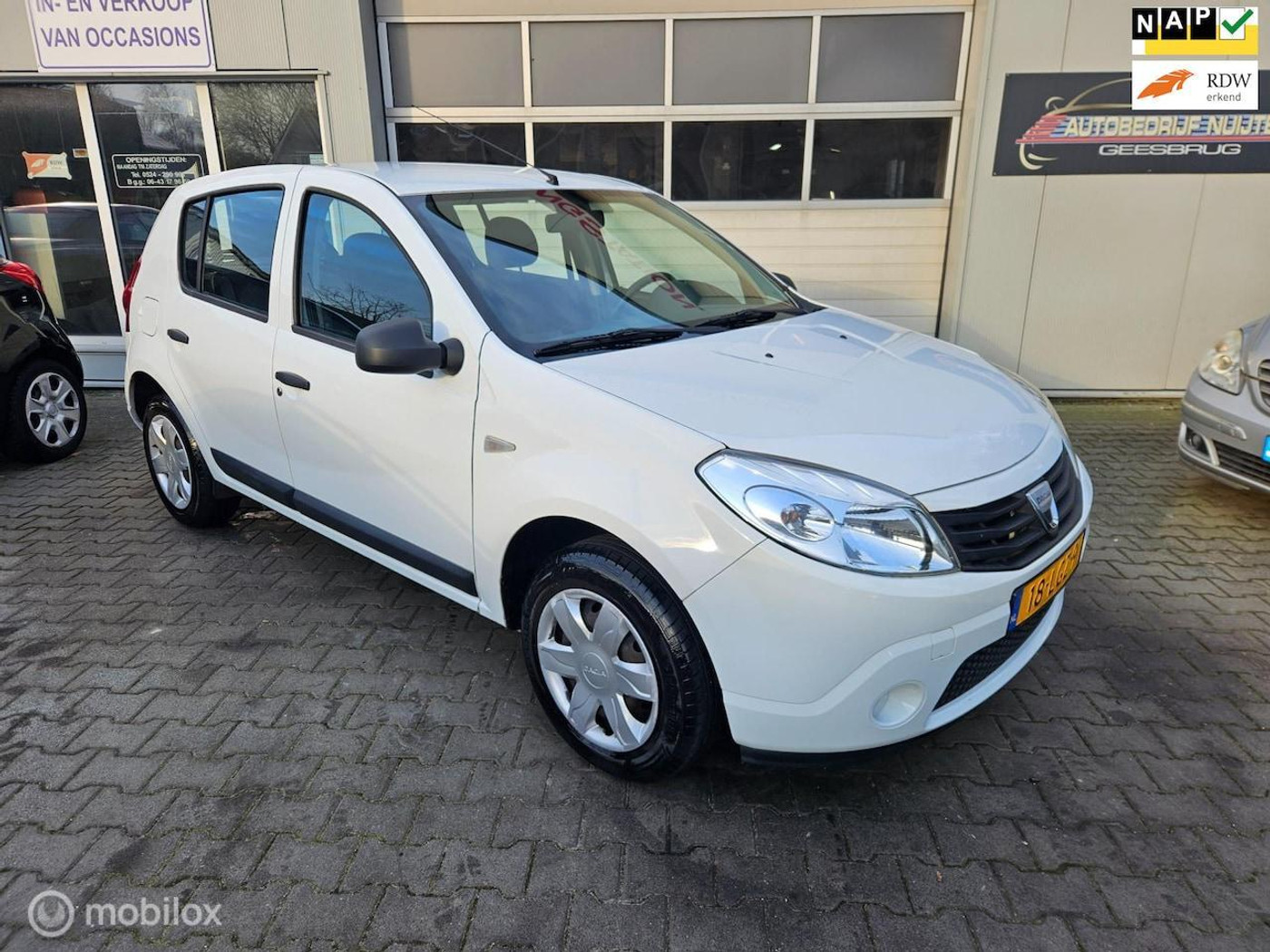 Foto van DACIA SANDERO