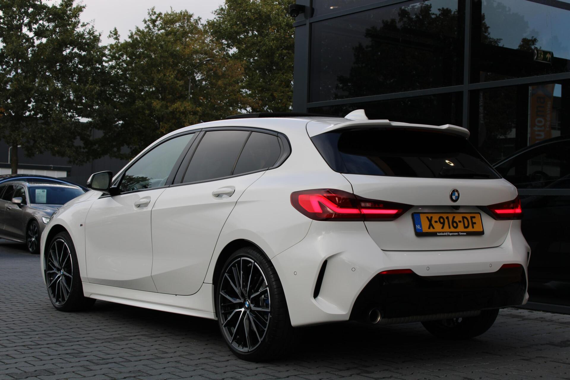 Foto van BMW 118i