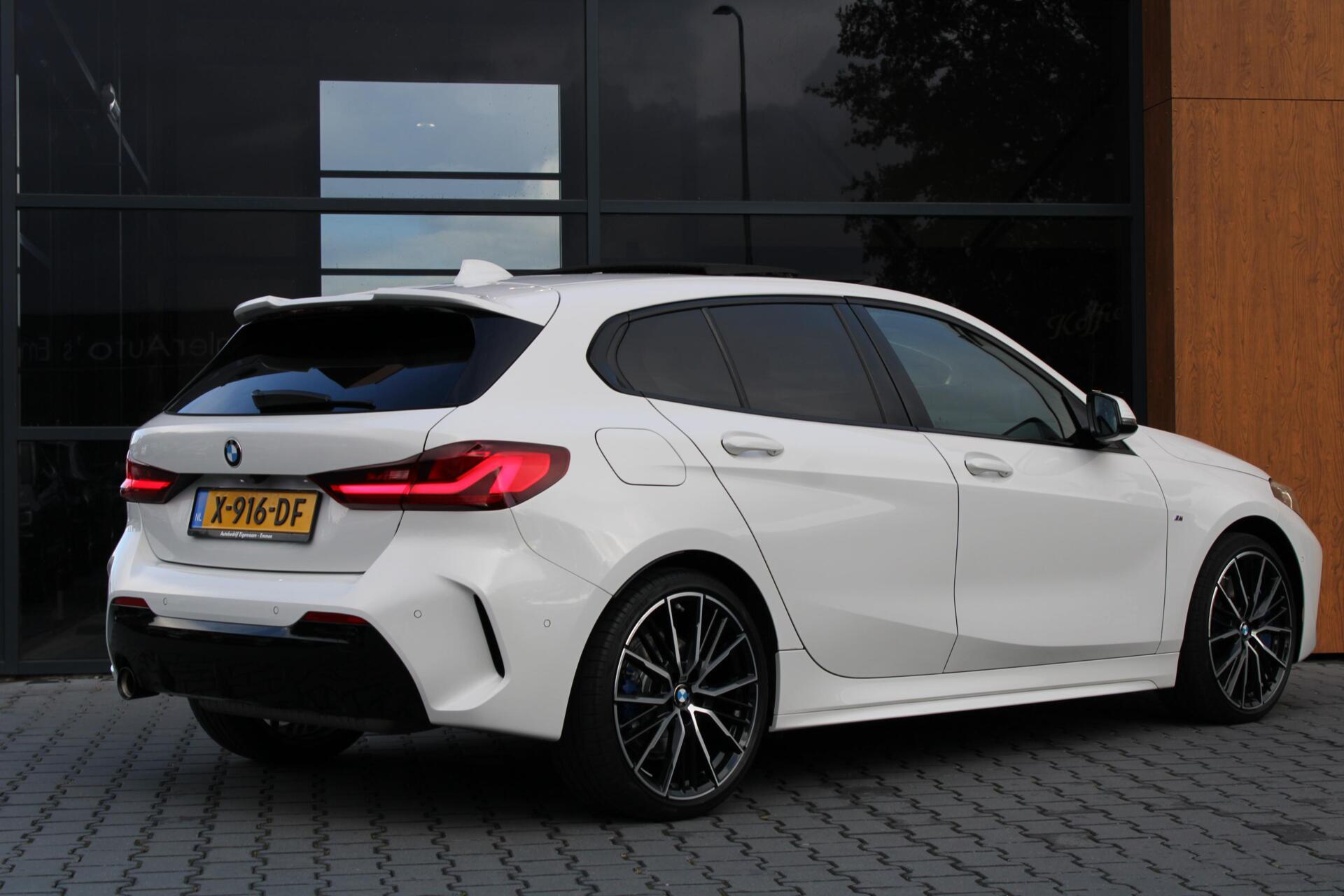 Foto van BMW 118i
