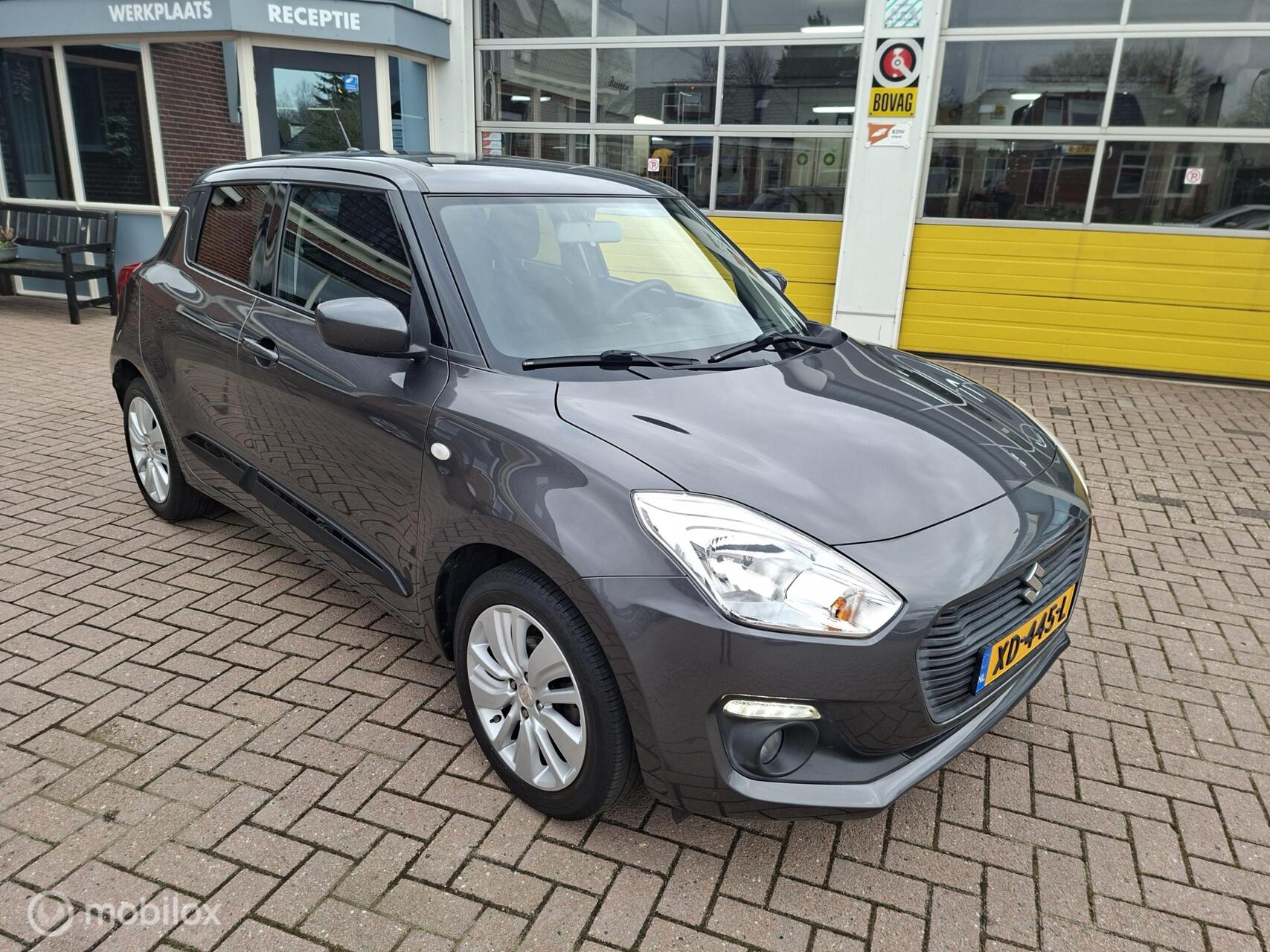 Suzuki Swift 1.2 Select 2018 - voorkant