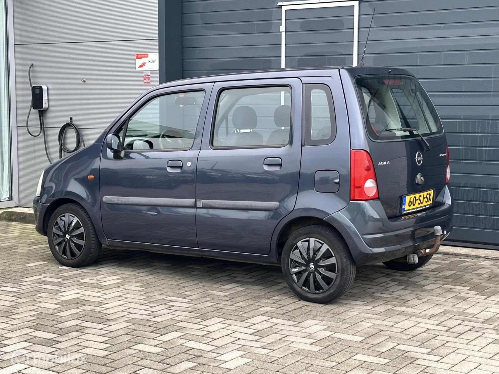 Foto van Opel Agila