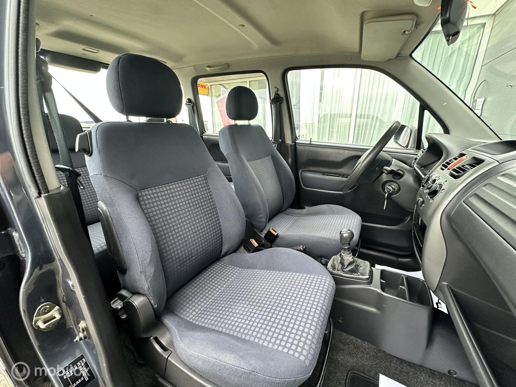 Foto van Opel Agila