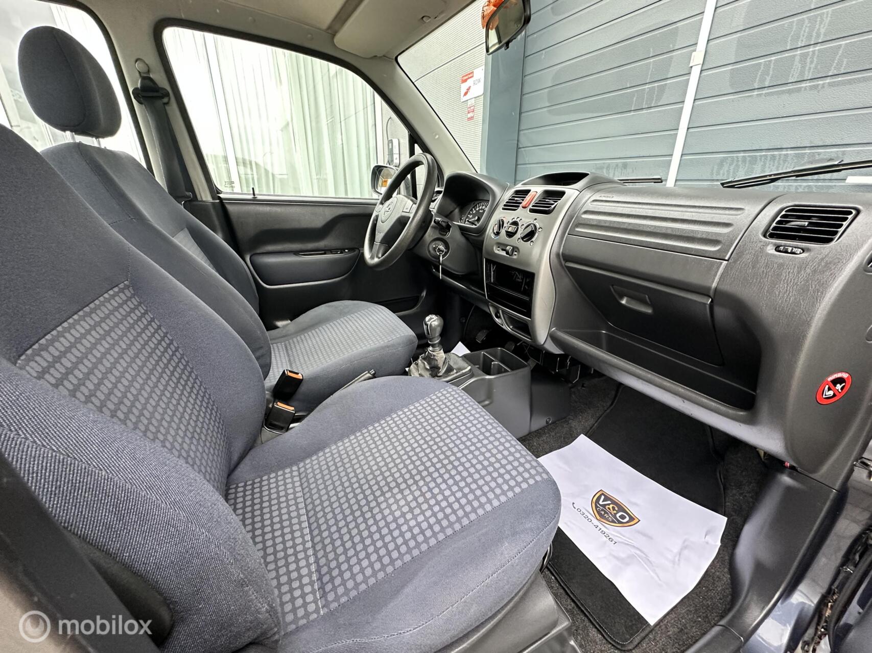 Foto van Opel Agila