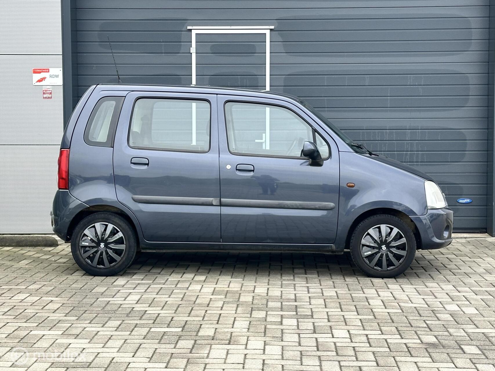 Foto van Opel Agila