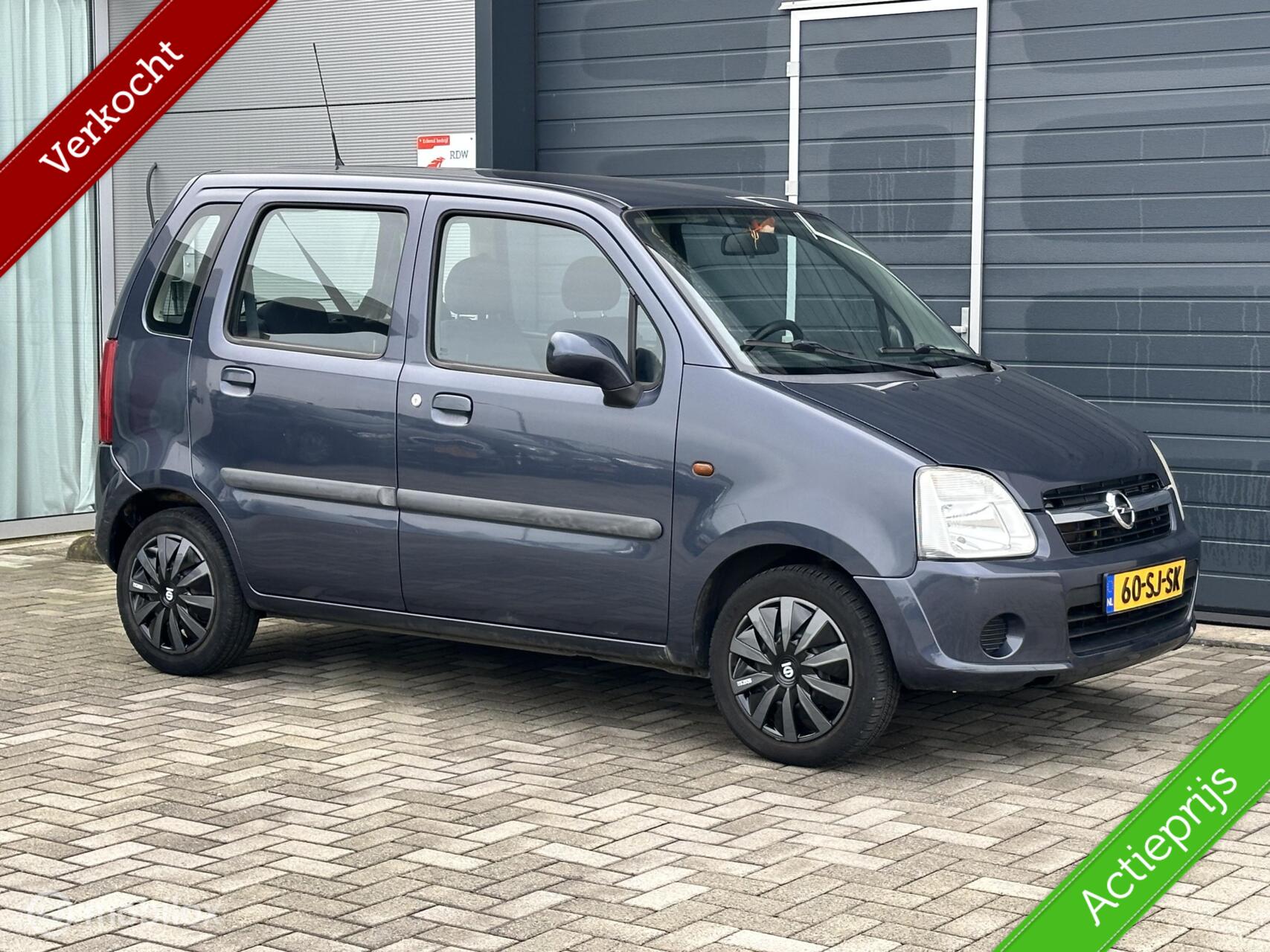 Foto van Opel Agila