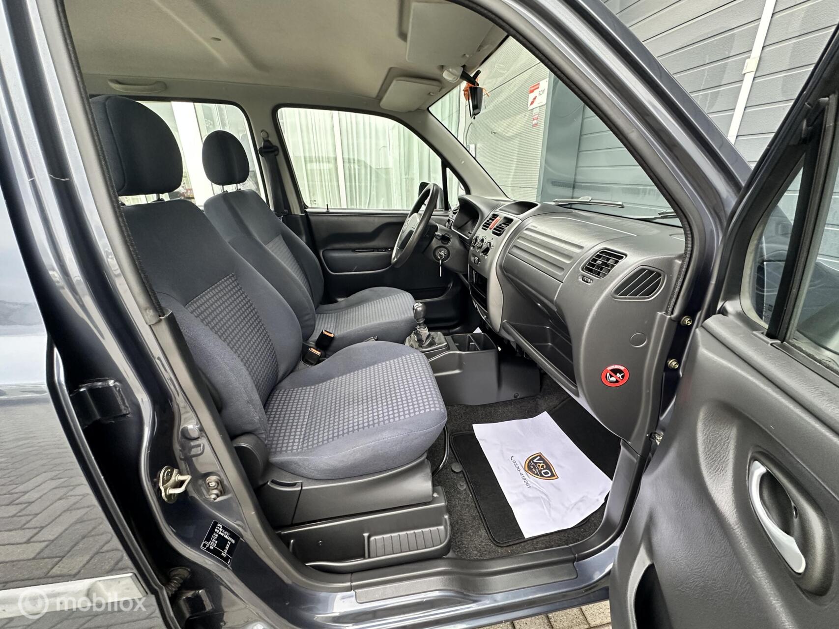 Foto van Opel Agila