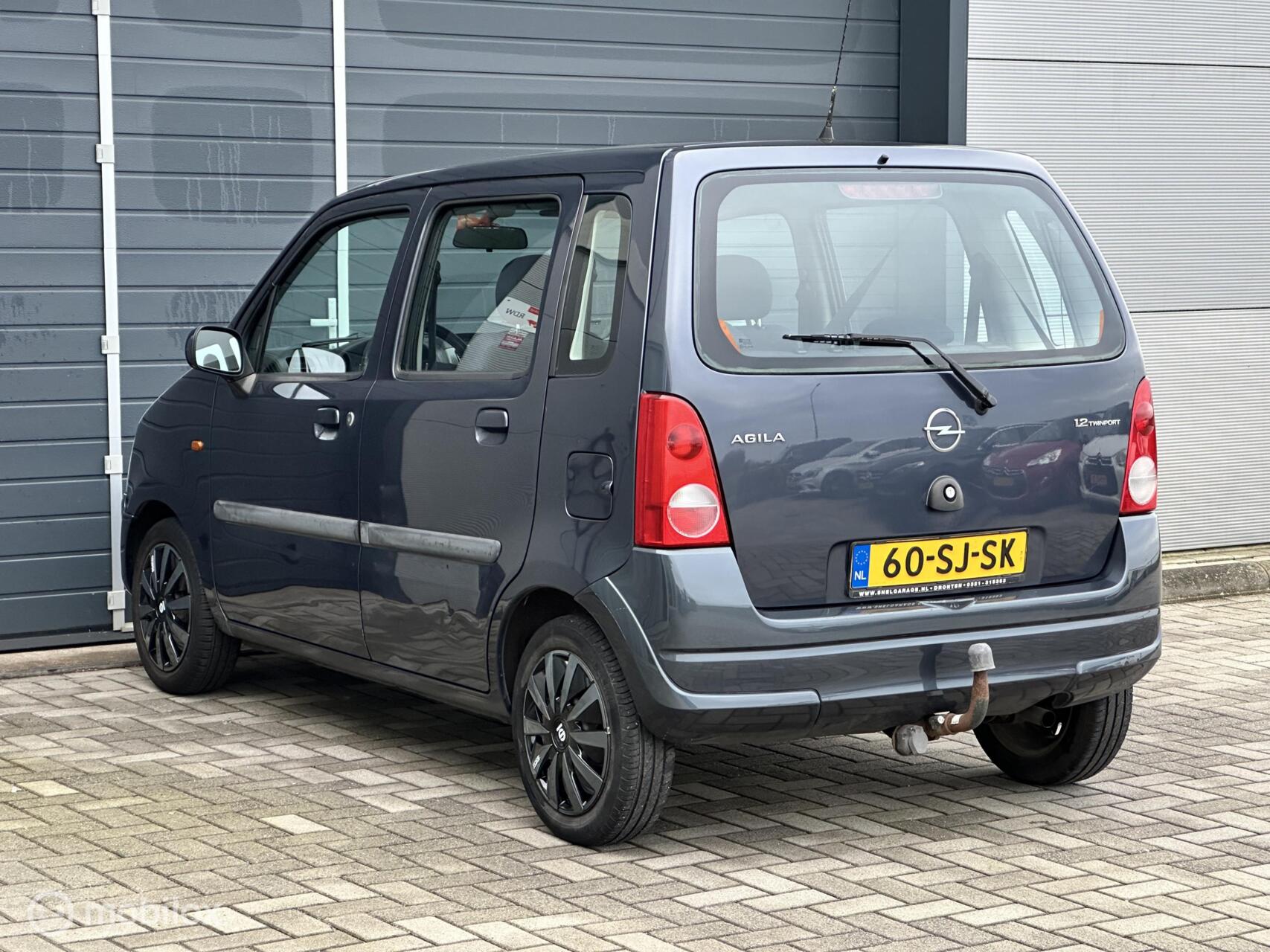 Foto van Opel Agila