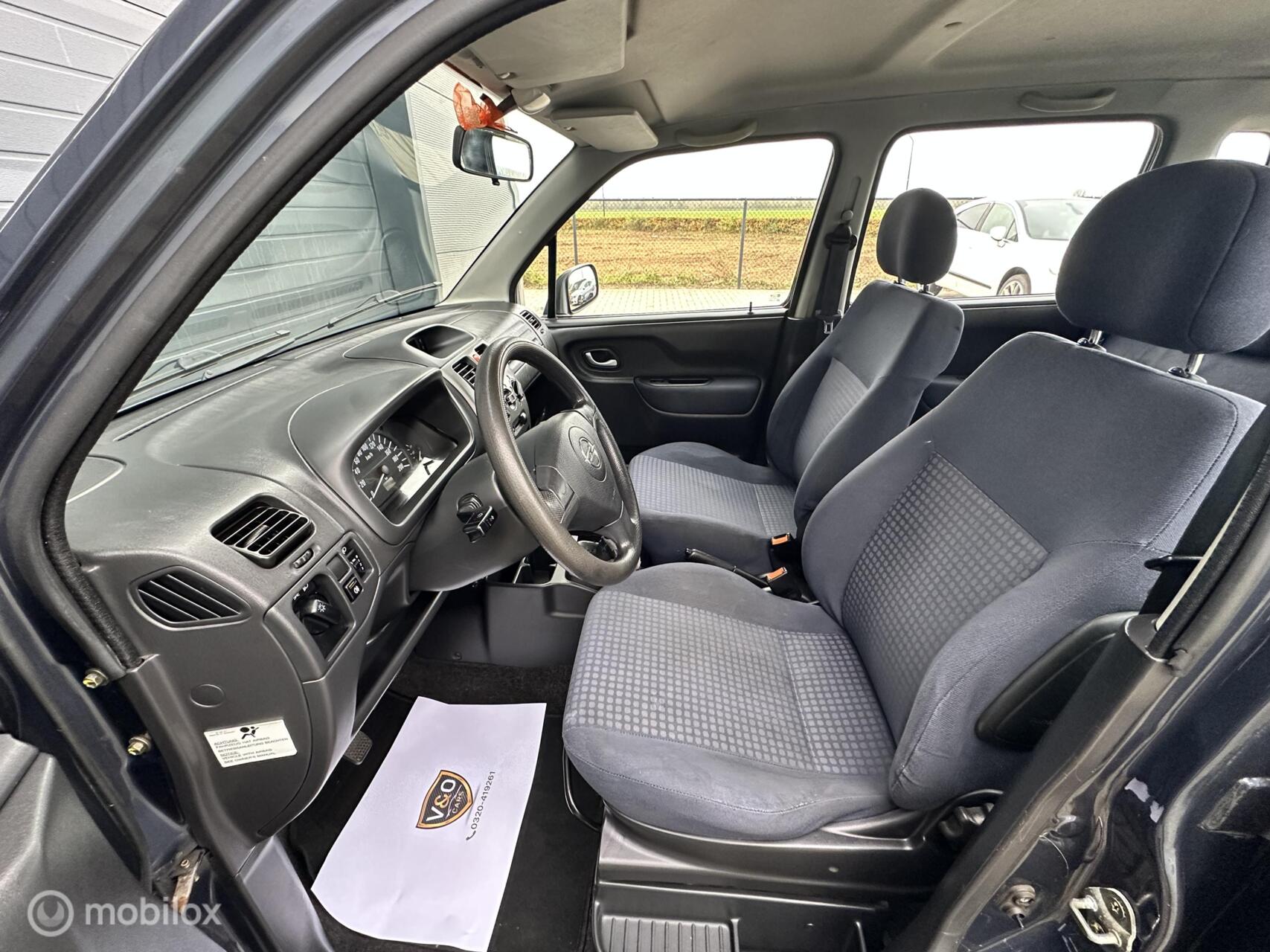 Foto van Opel Agila