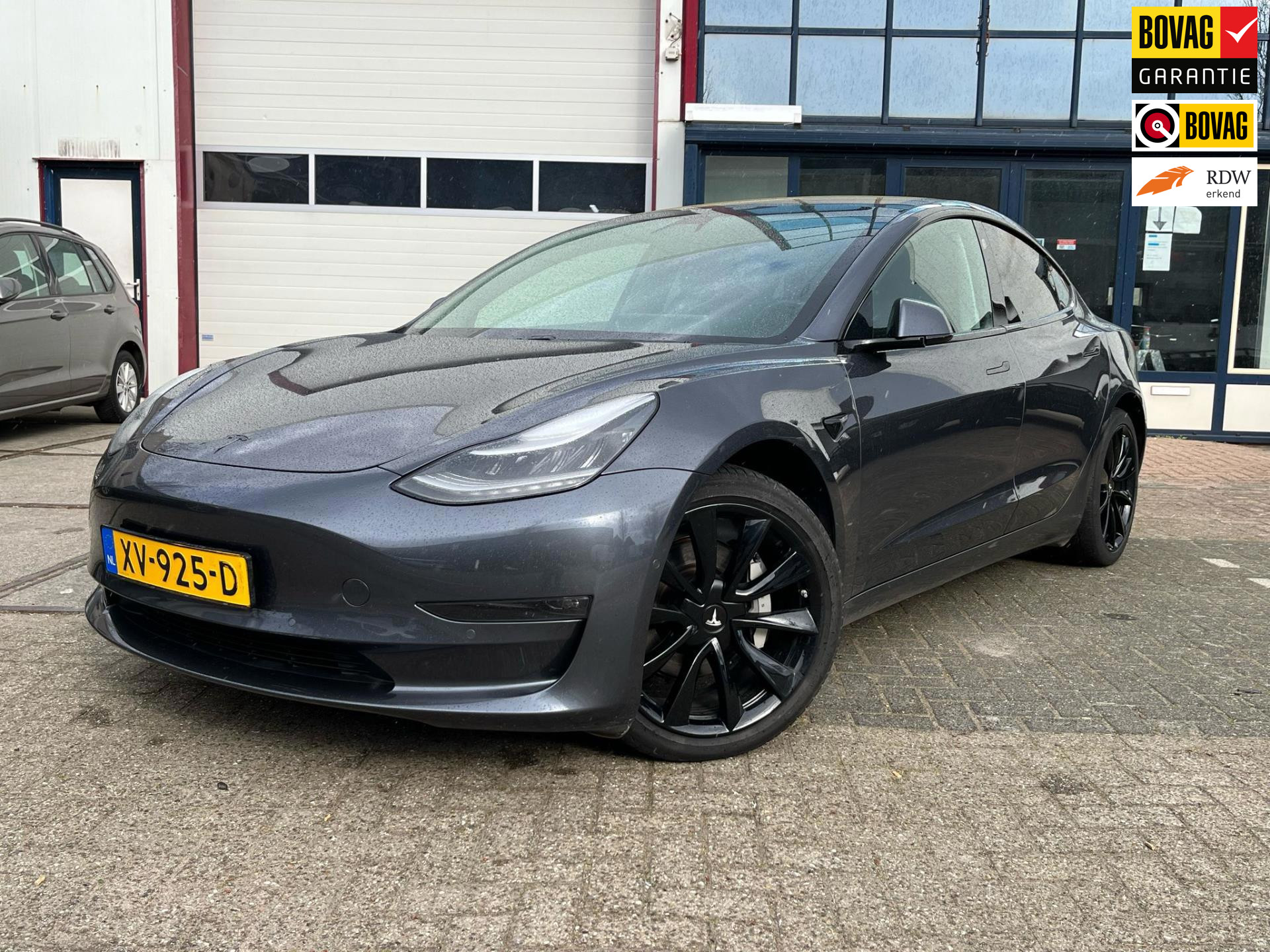 Tesla Model 3 Long Range AWD 75 kWh BLACK LINE! 2019 - voorkant