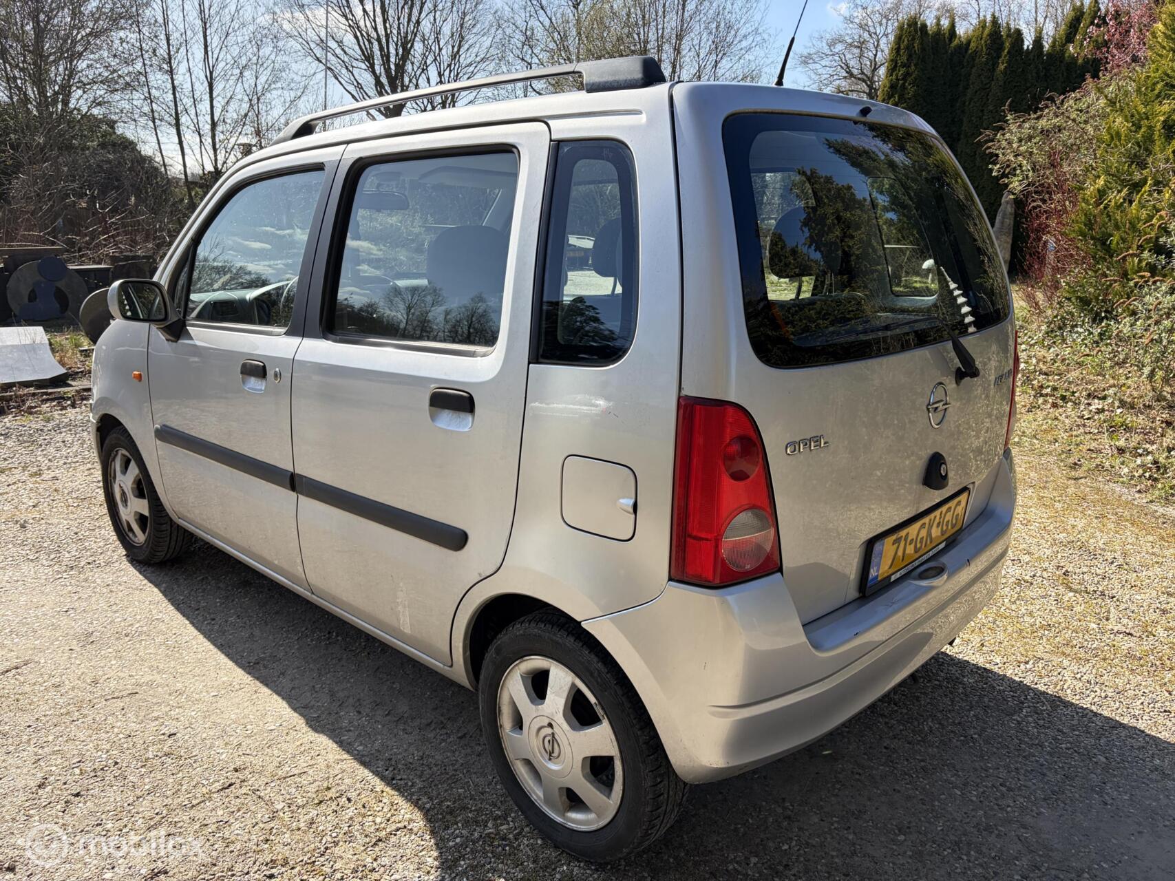 Foto van Opel Agila