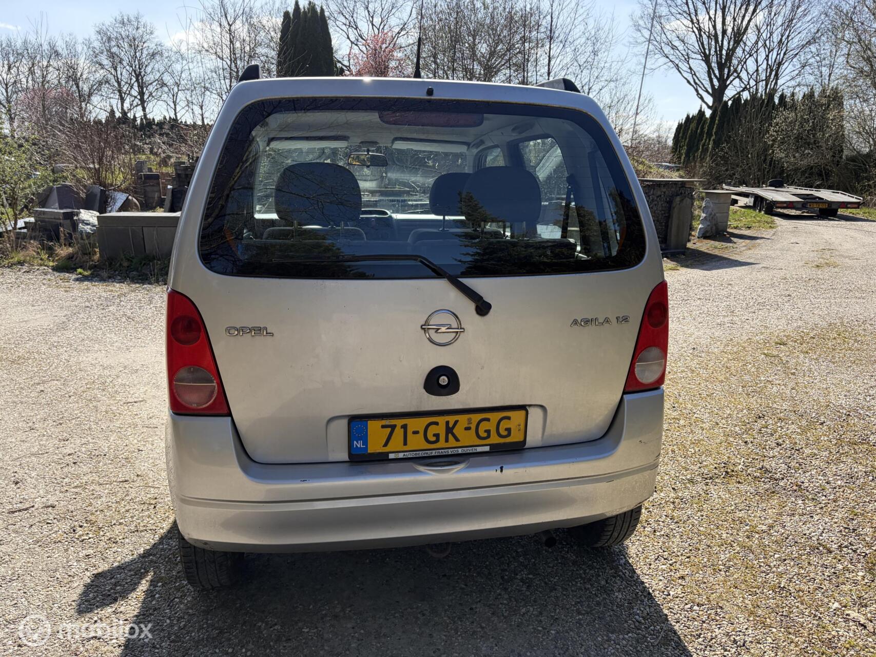 Foto van Opel Agila