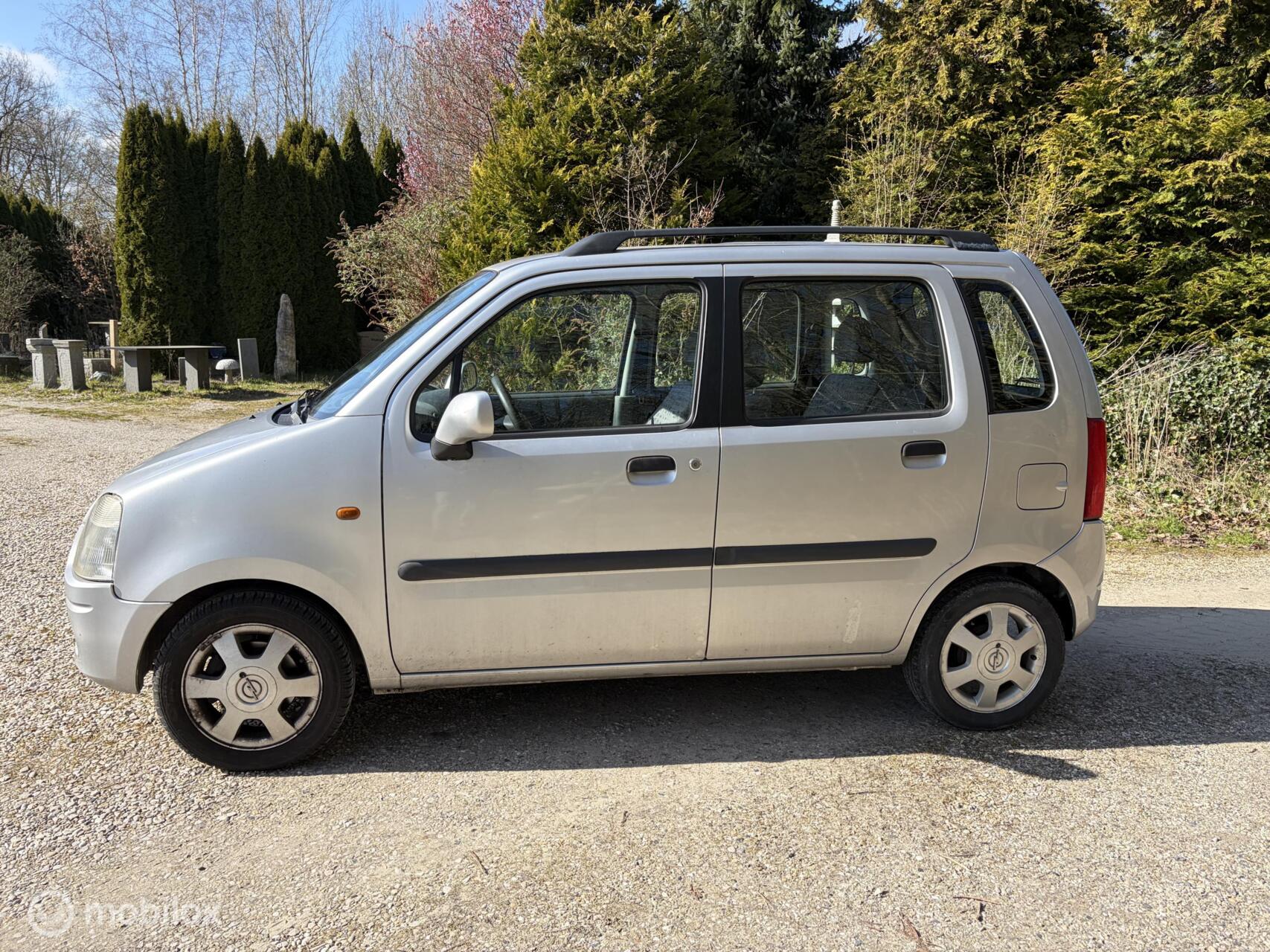 Foto van Opel Agila