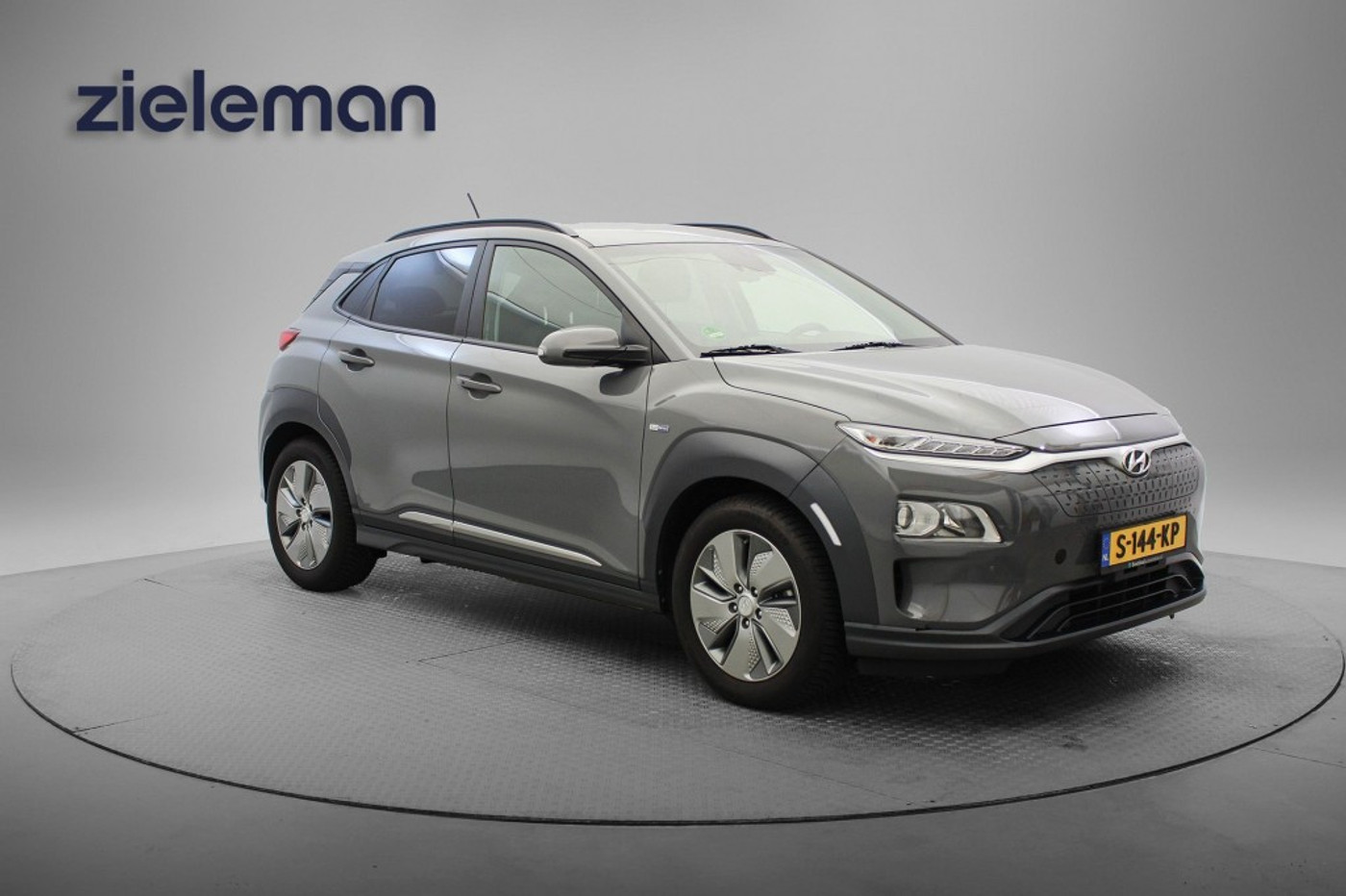 Hyundai Kona Fashion - Carplay, Cruise, Camera, SOH 95,3% 2019 - voorkant