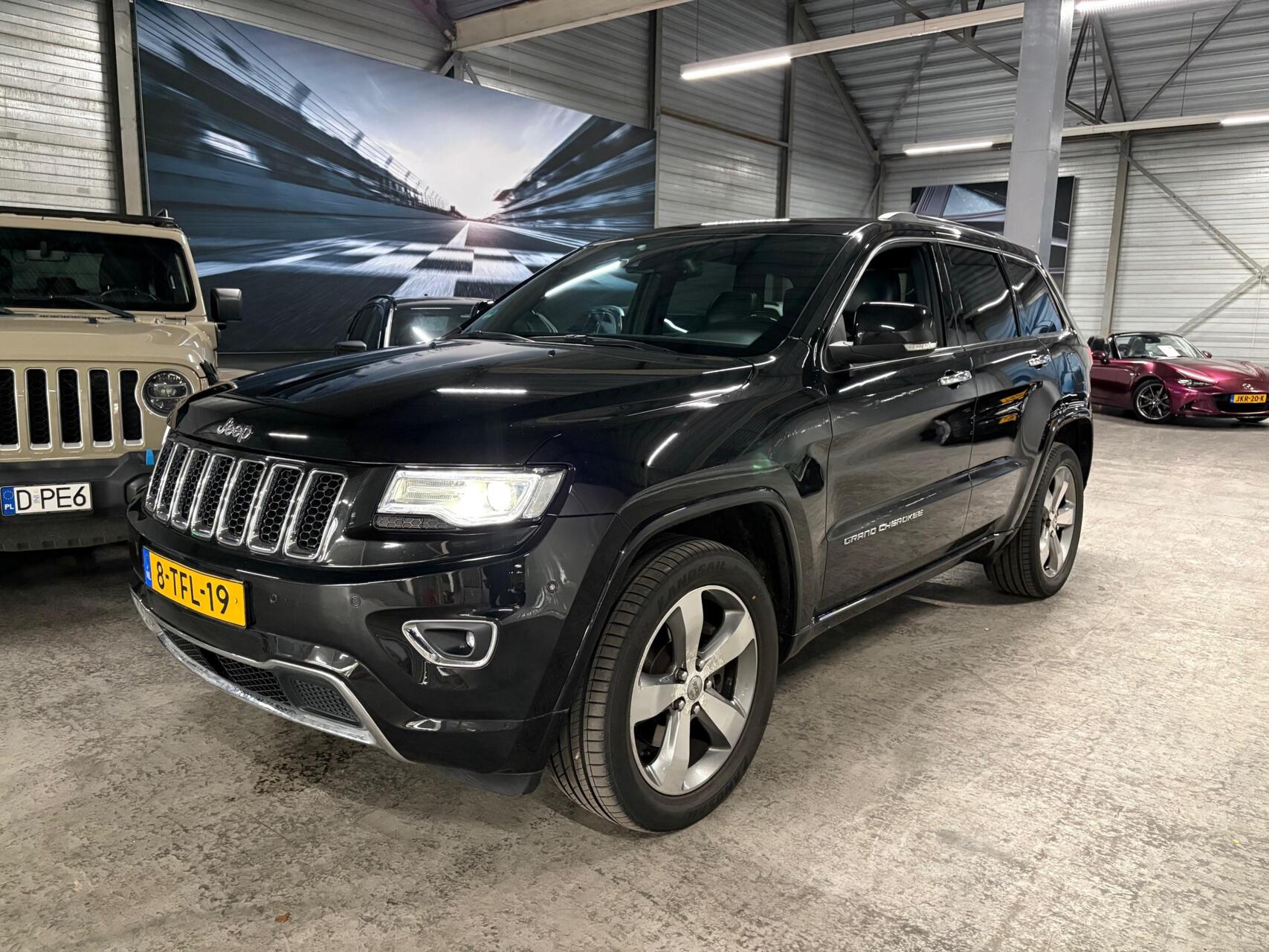 Foto van JEEP GRAND CHEROKEE